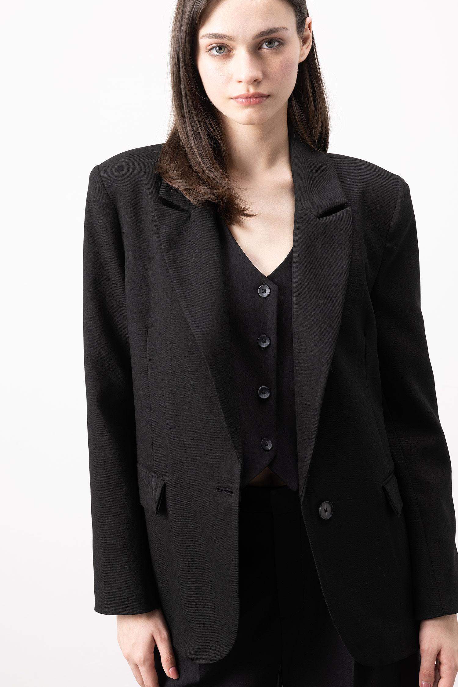 سترة بليزر اوفر سايز