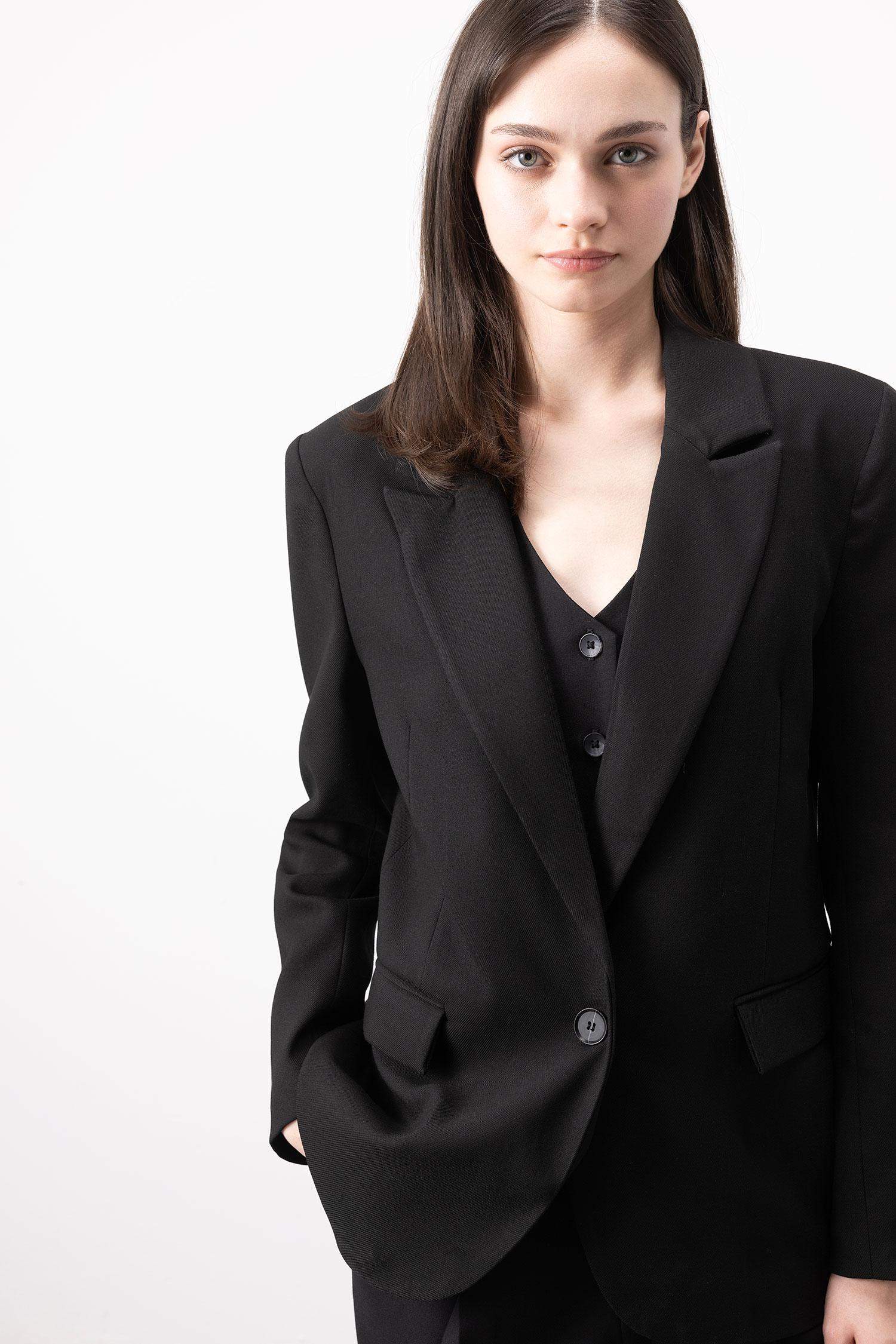 سترة بليزر اوفر سايز