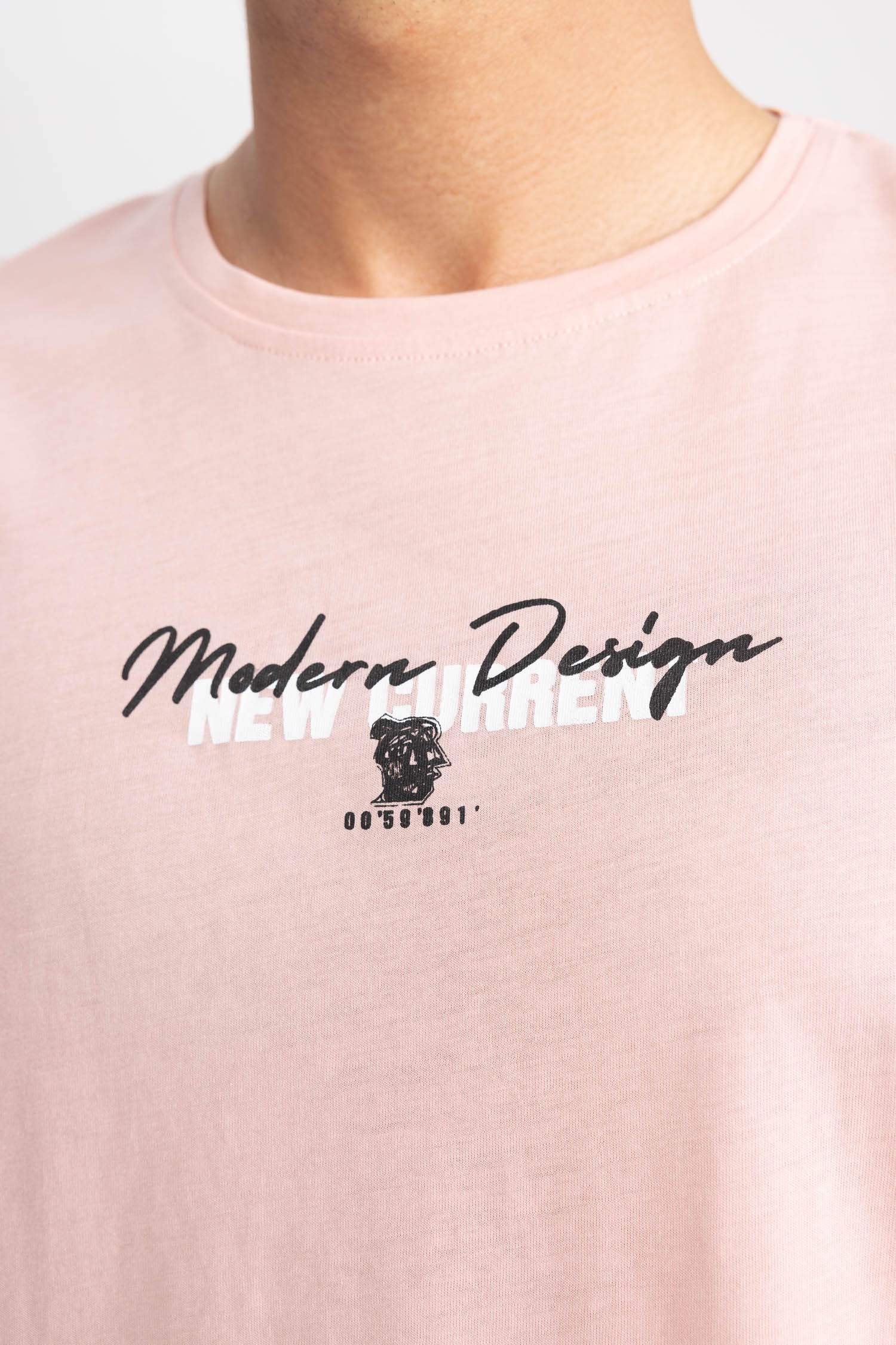 تيشيرت مطبوع قصة مريحة برقبة مستديرة