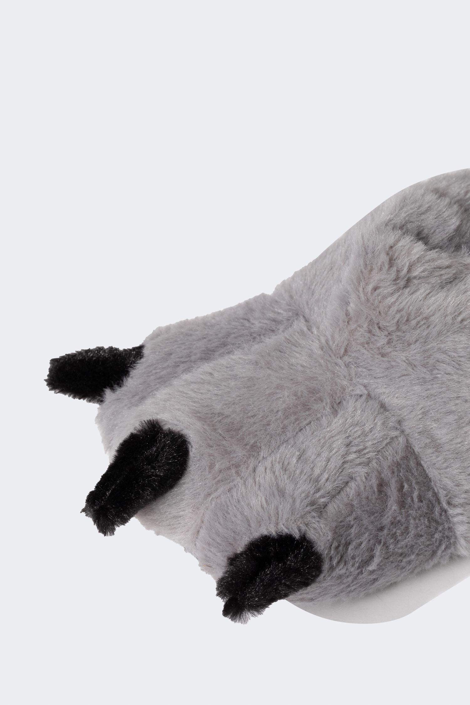 شبشب بيت حريمي بكعب مسطح