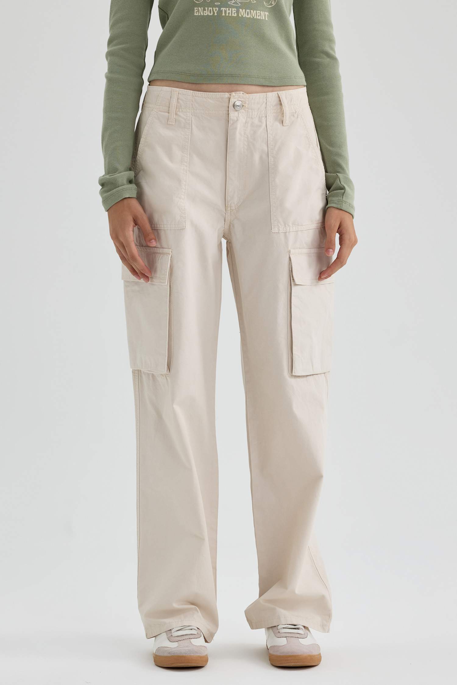 Straight Fit Standard Gabardine Cargo Trousers