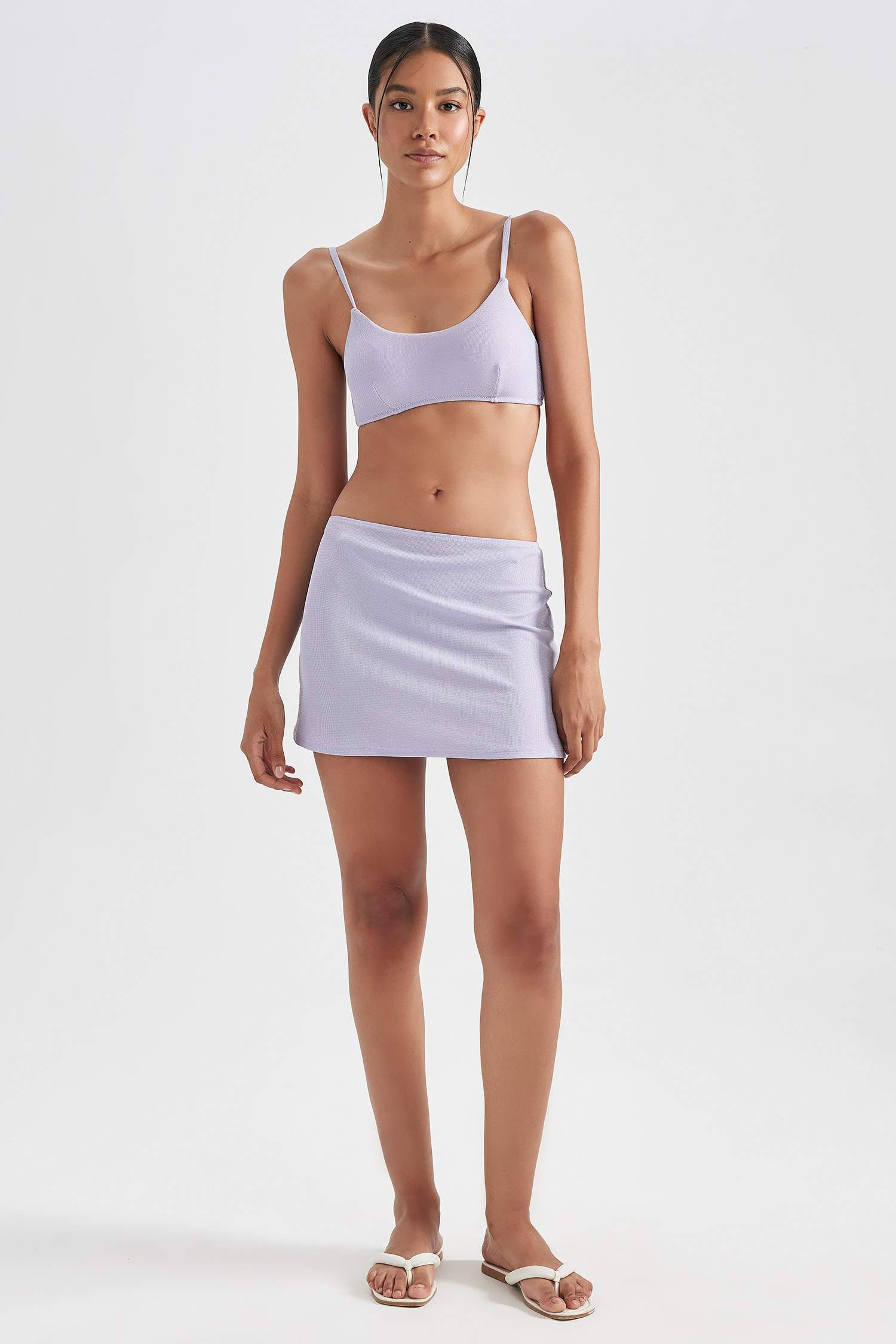 لبس يحر قصة عادية من Fall In Love