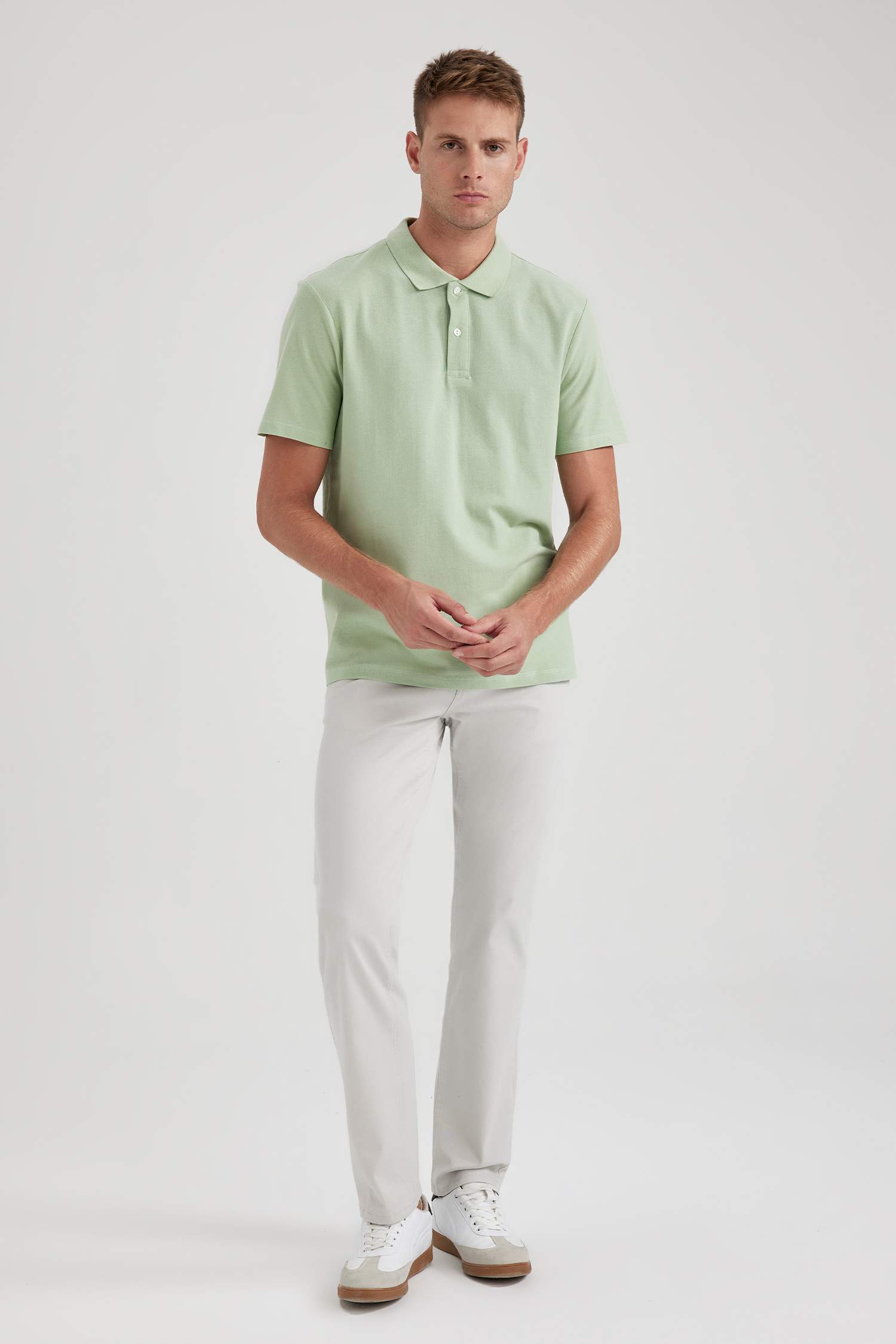 تيشيرت بولو قطن قصة عادية