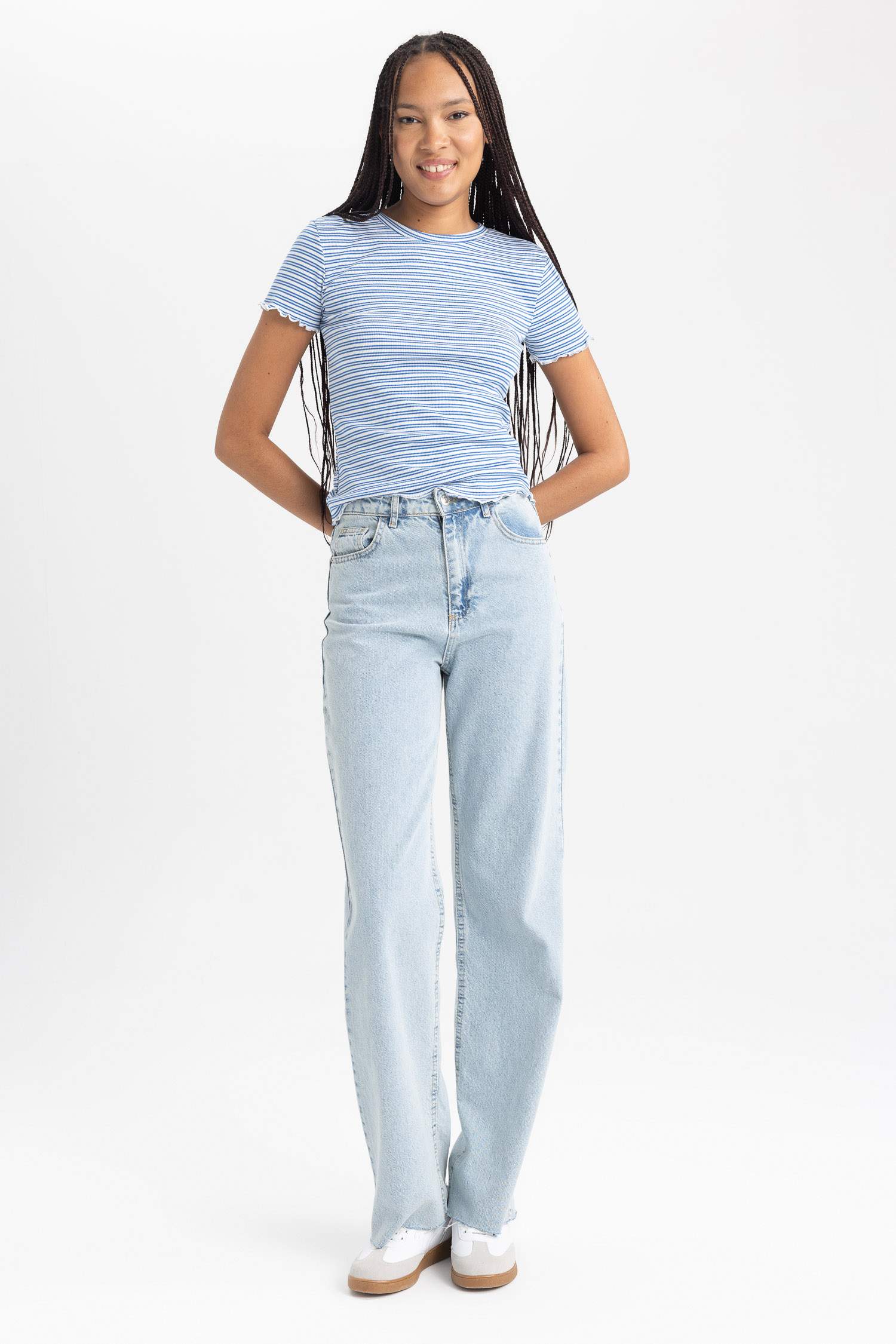 Slim Fit Crew Neck Short Sleeve T-Shirt