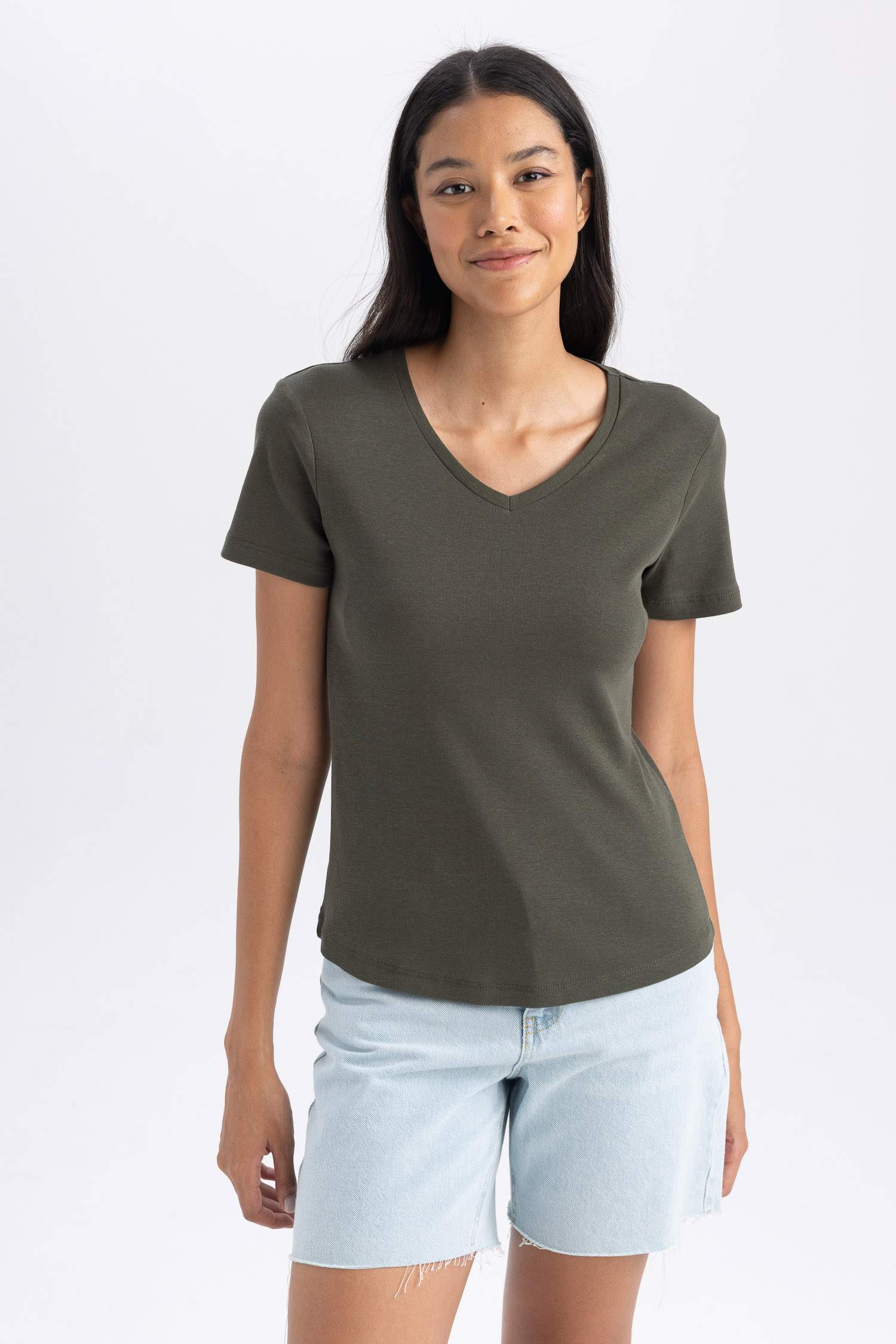 تي شيرت نص ردن سليم فيت