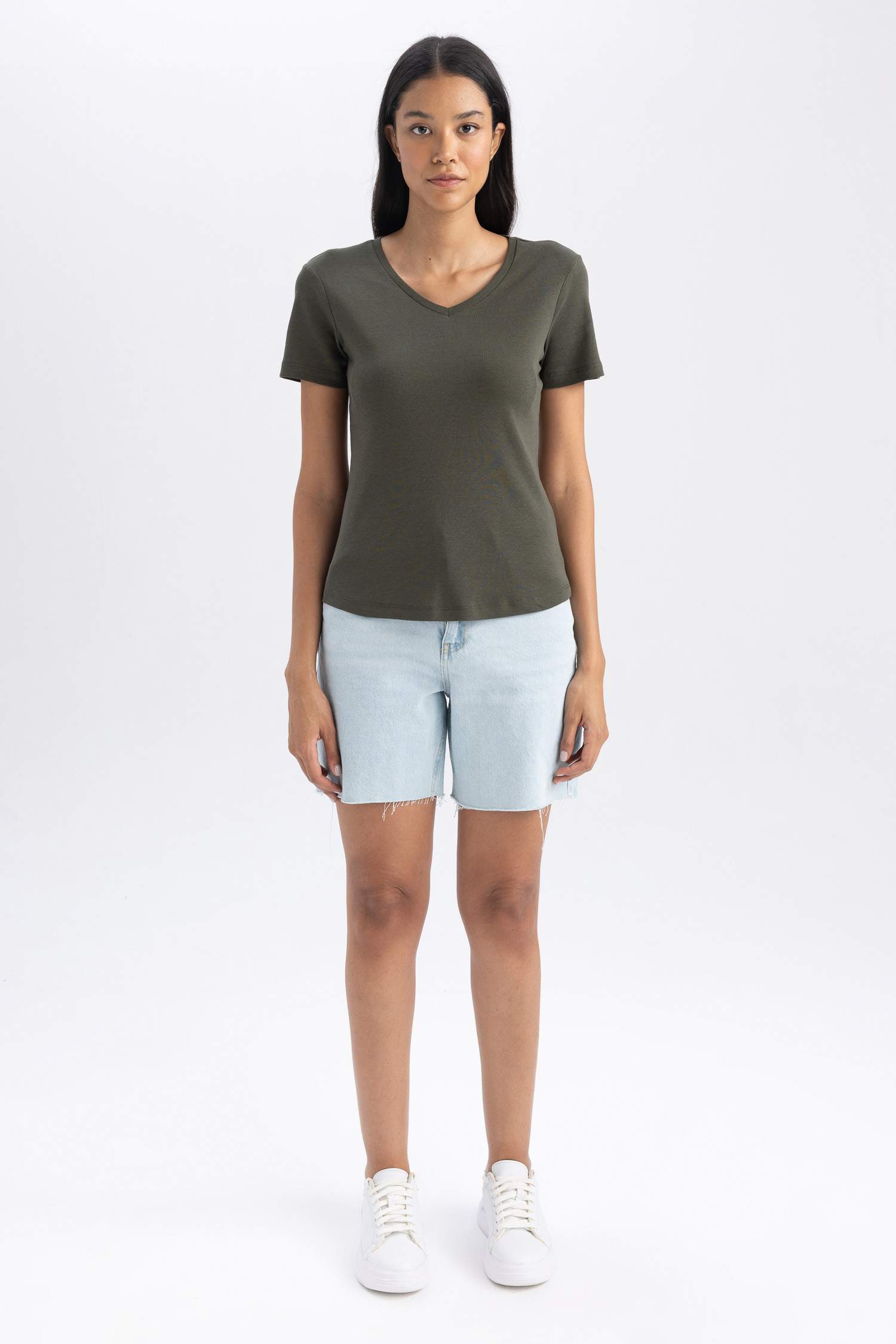 تي شيرت نص ردن سليم فيت