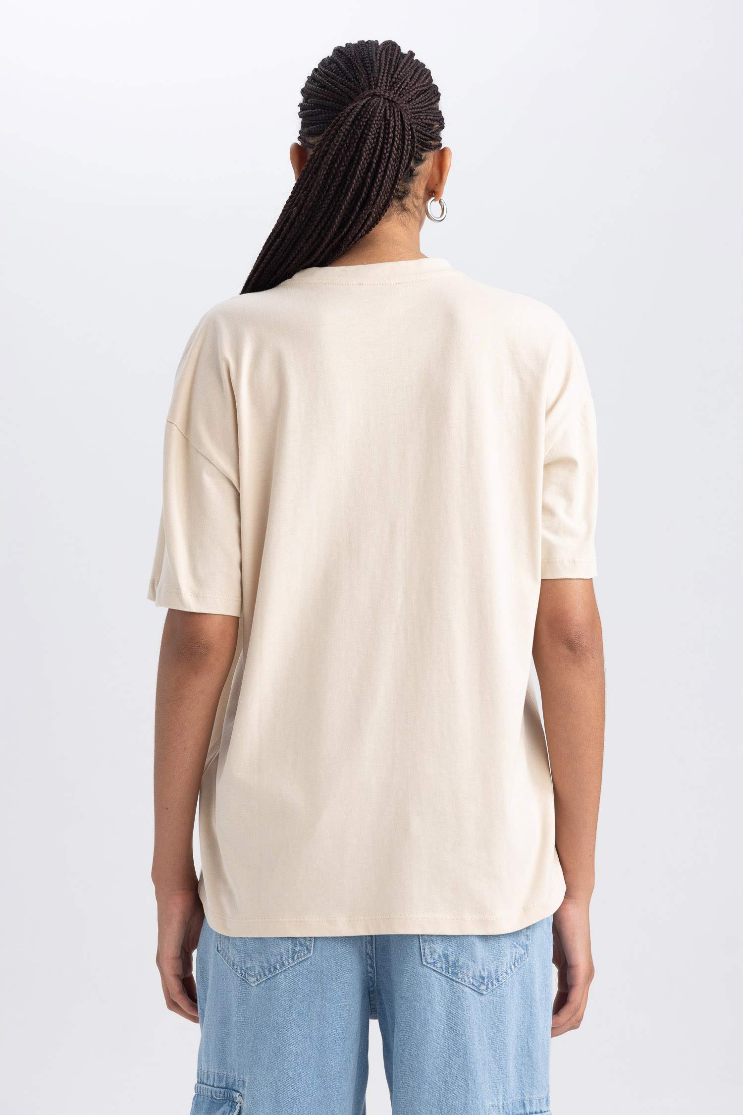 تي شيرت اوفر سايز نص ردن ياخة مستديرة