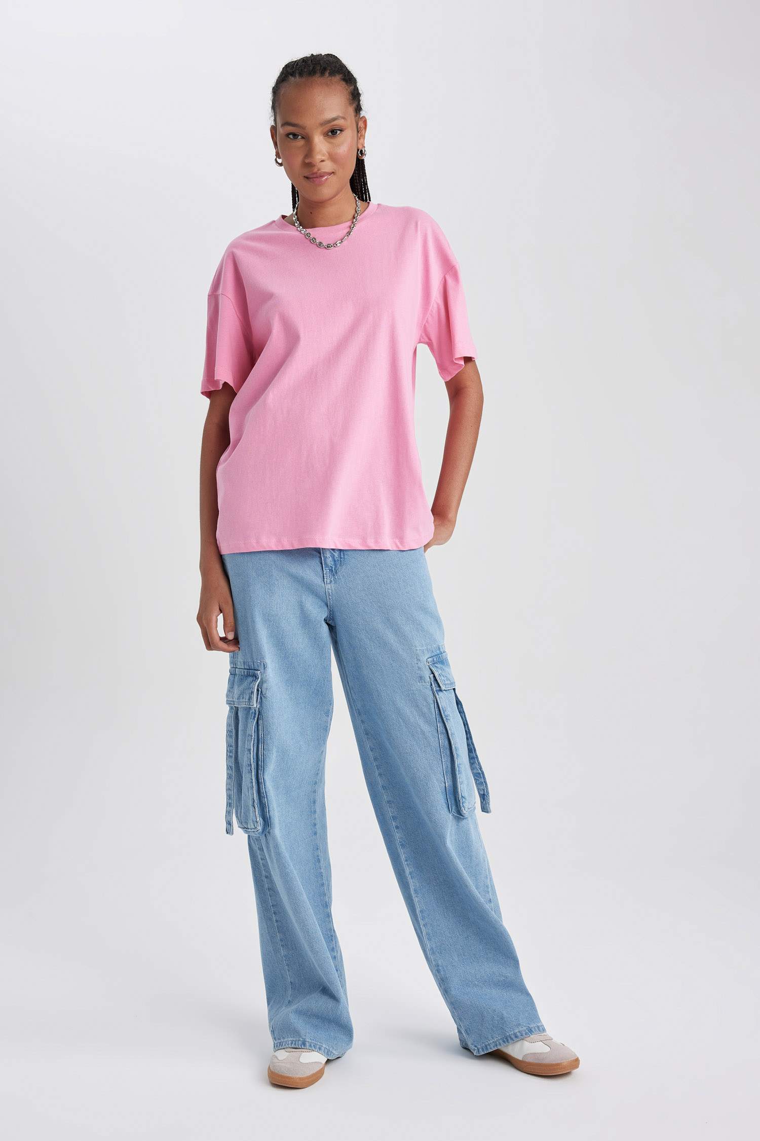 Oversize Fit Crew Neck Short Sleeve T-Shirt