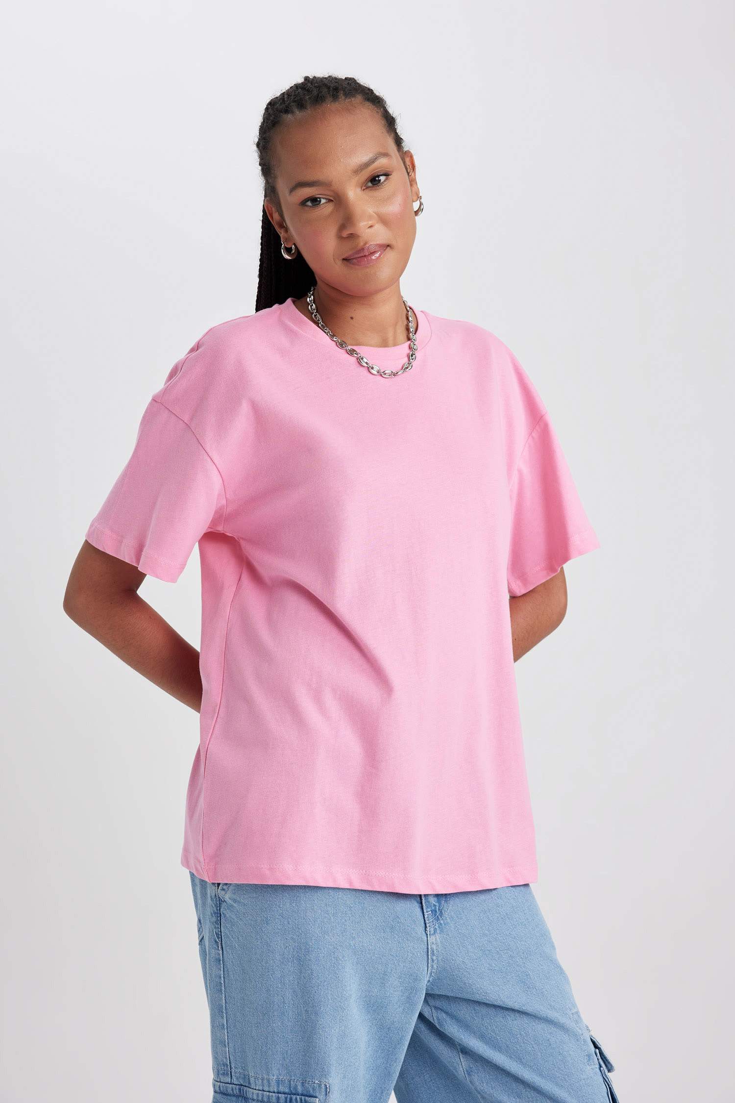 Oversize Fit Crew Neck Short Sleeve T-Shirt