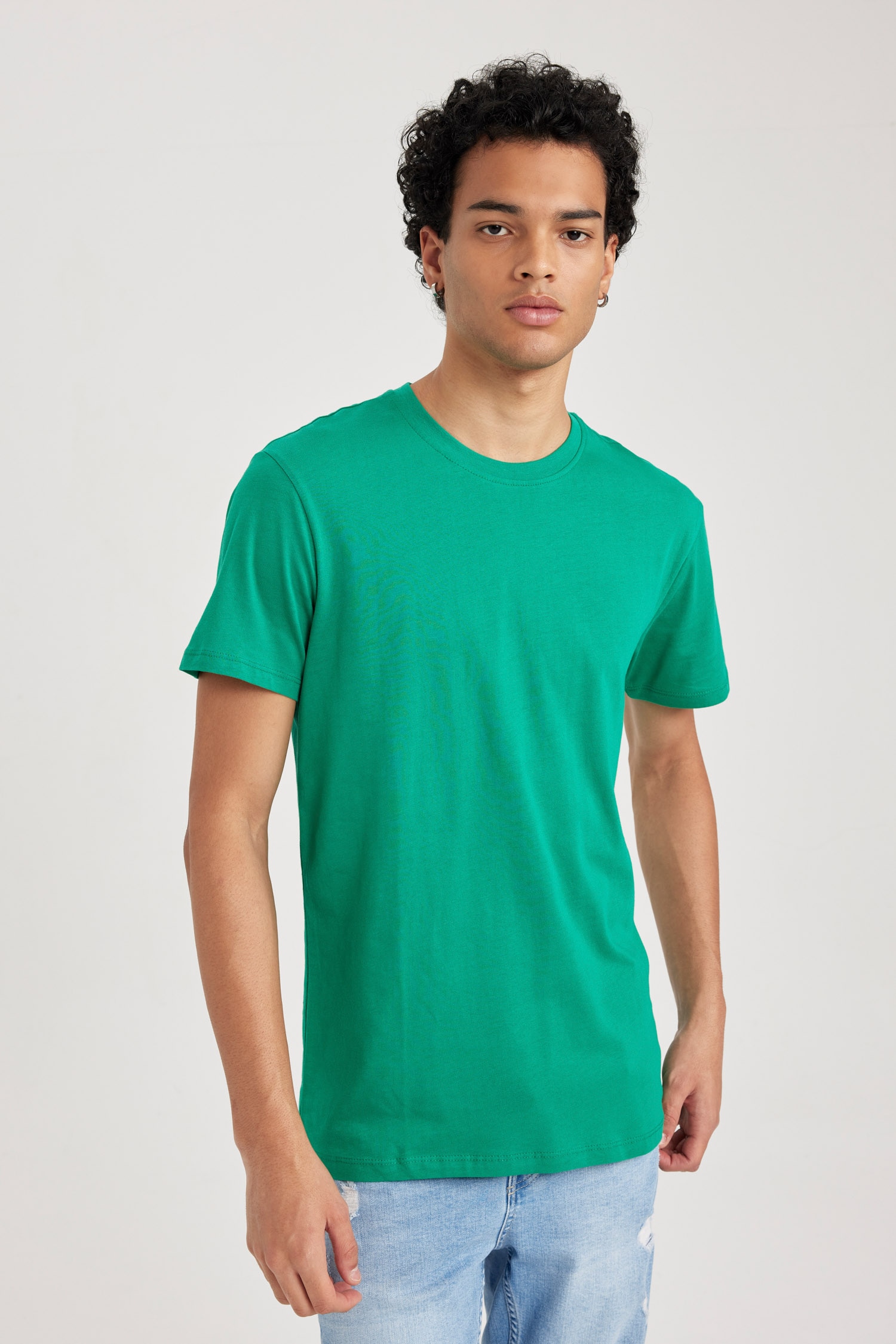 DeFacto %100 Pamuk Slim Fit Basic Tişört