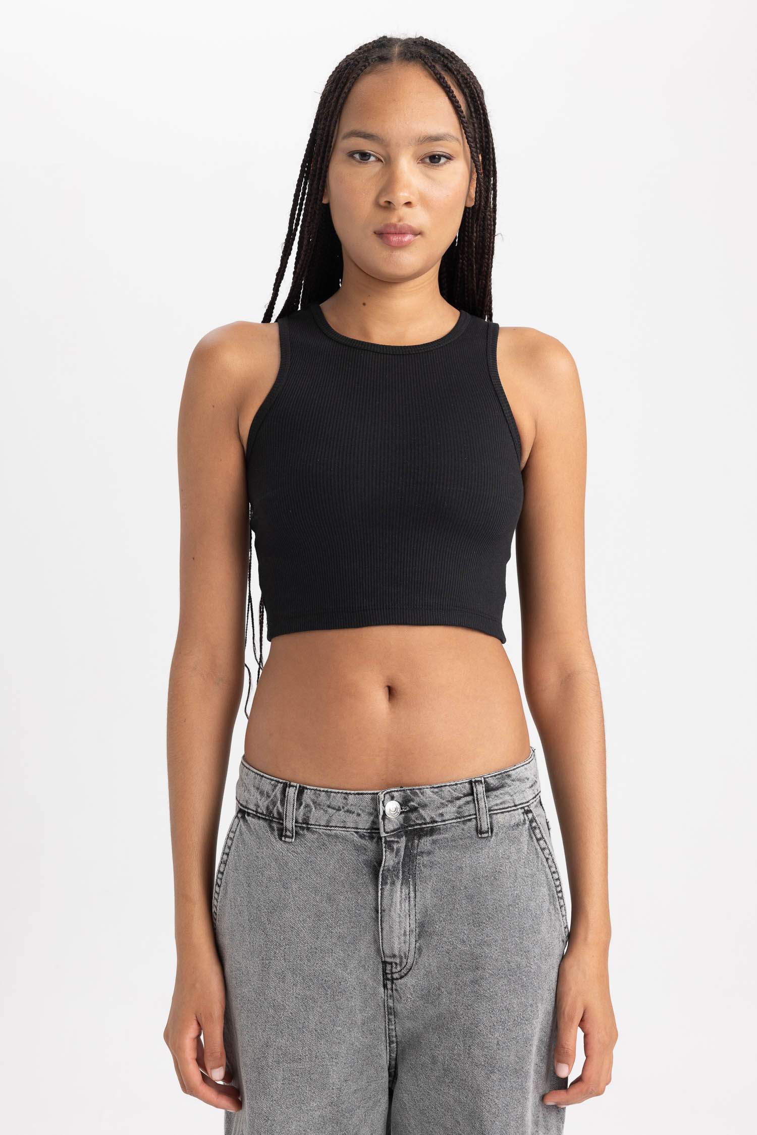 Fitted Halter Neck Tank Top