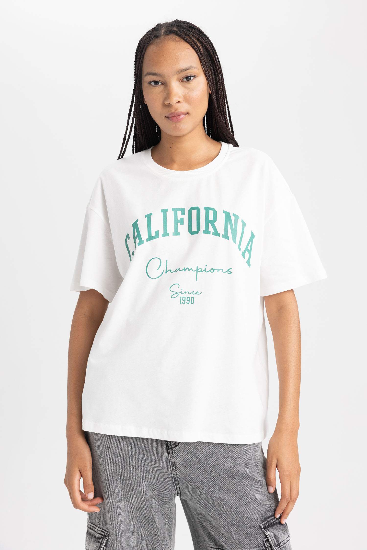 Oversize Fit Crew Neck Short Sleeve T-Shirt