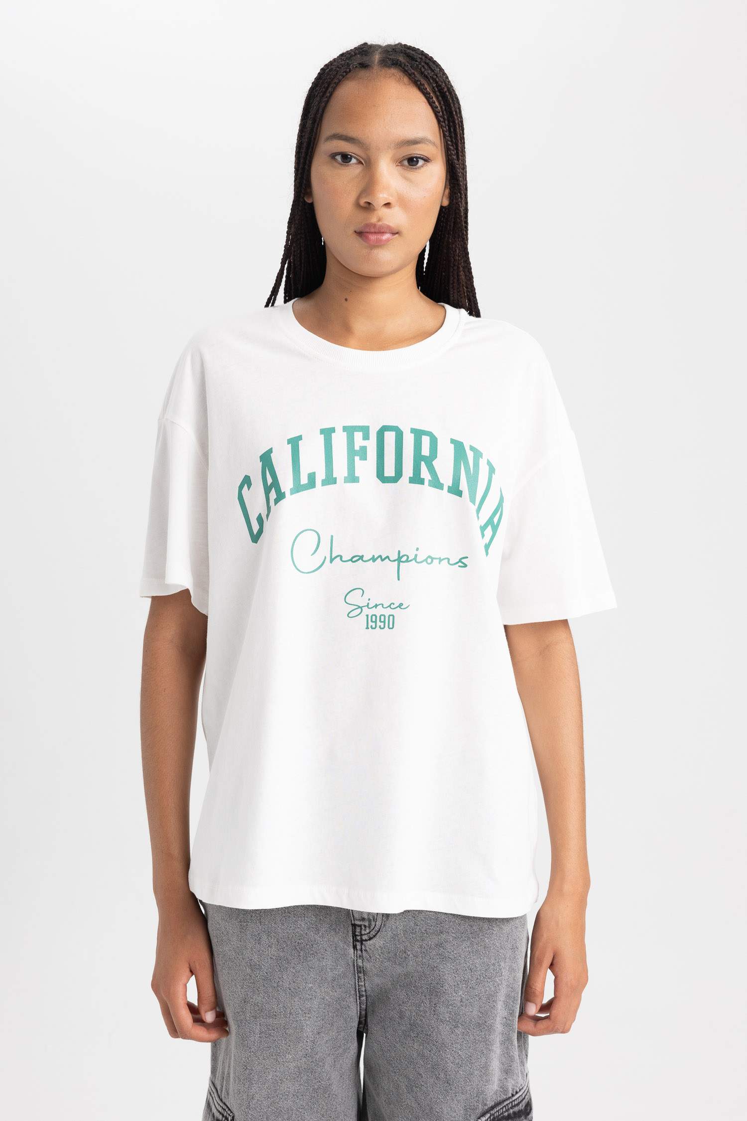 Oversize Fit Crew Neck Short Sleeve T-Shirt