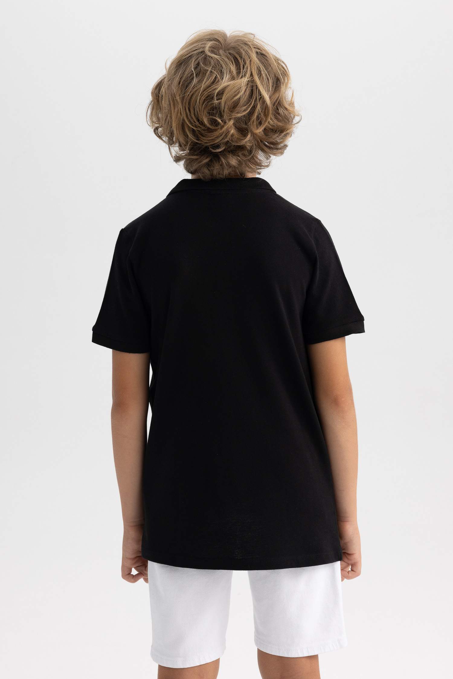 تيشيرت بولو ولادي نص كم بقصة عادية