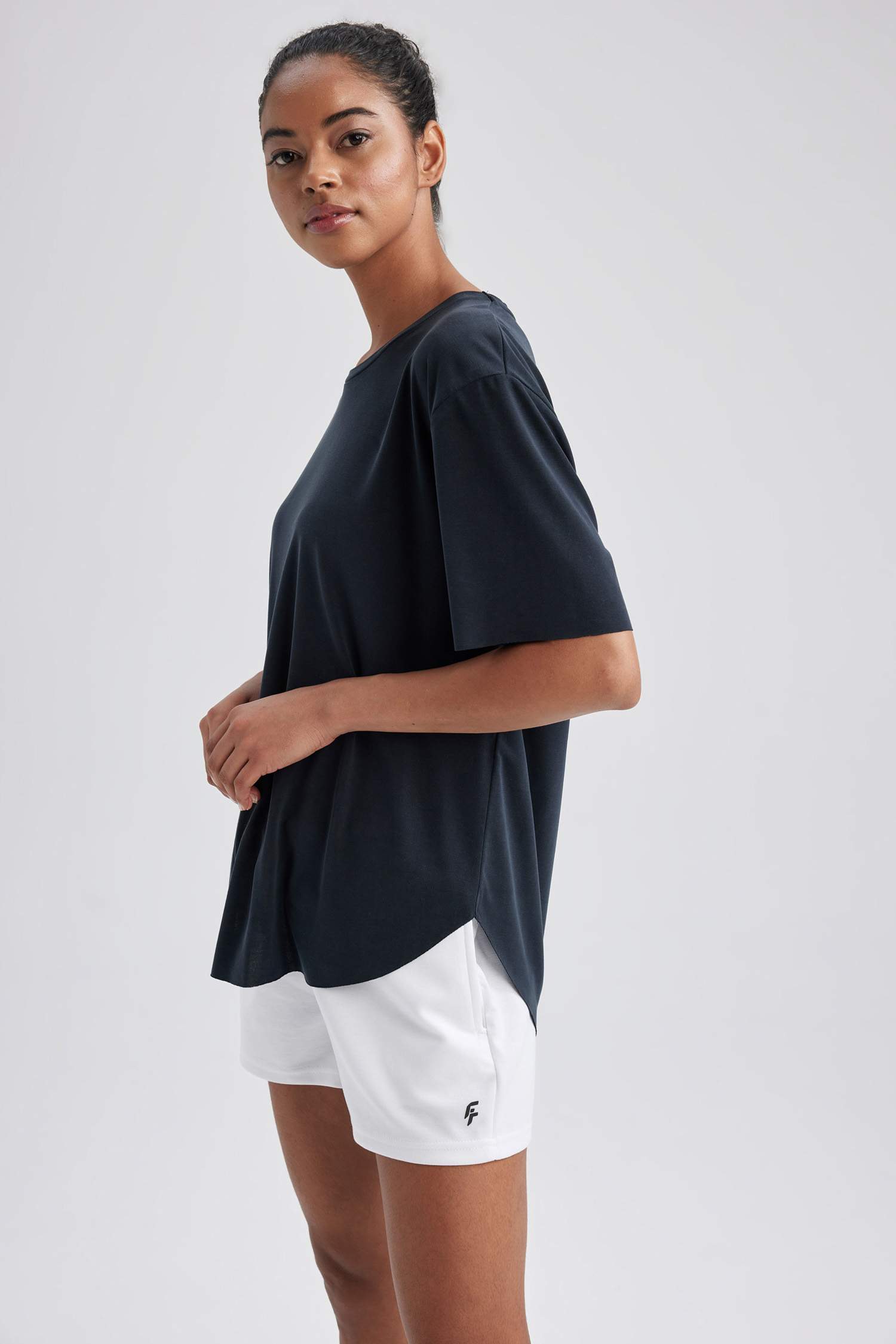 DeFactoFit Oversize Premium Bisiklet Yaka Sporcu Kısa Kollu Tişört