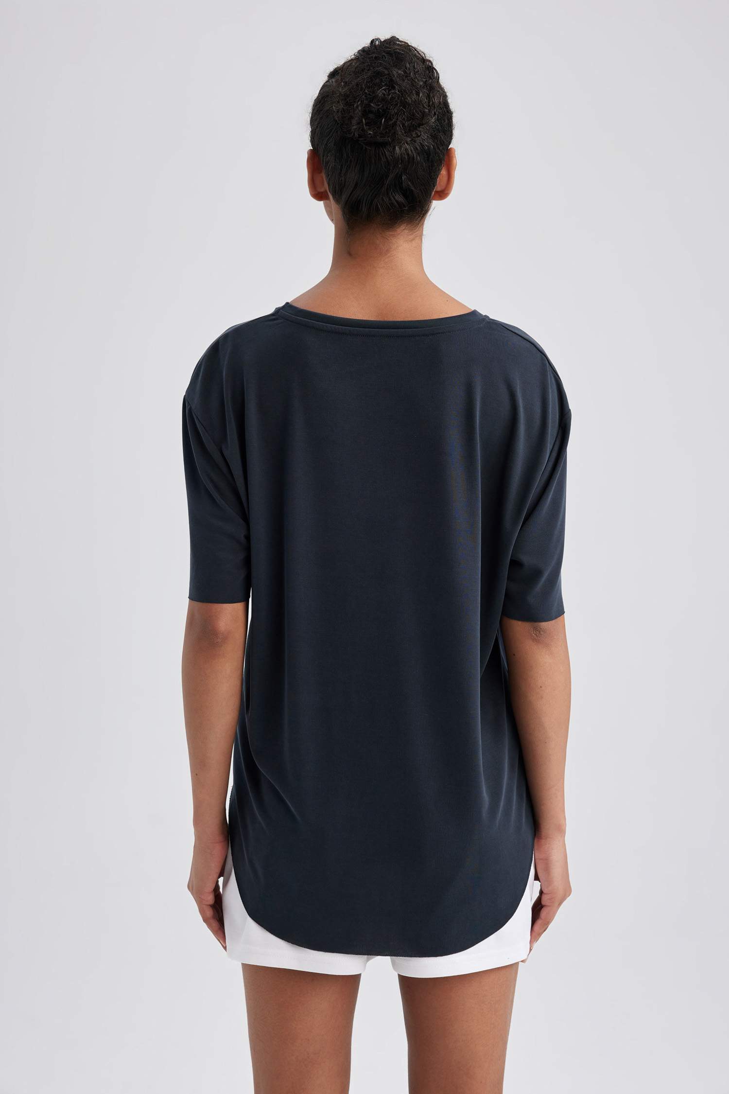 DeFactoFit Oversize Premium Bisiklet Yaka Sporcu Kısa Kollu Tişört