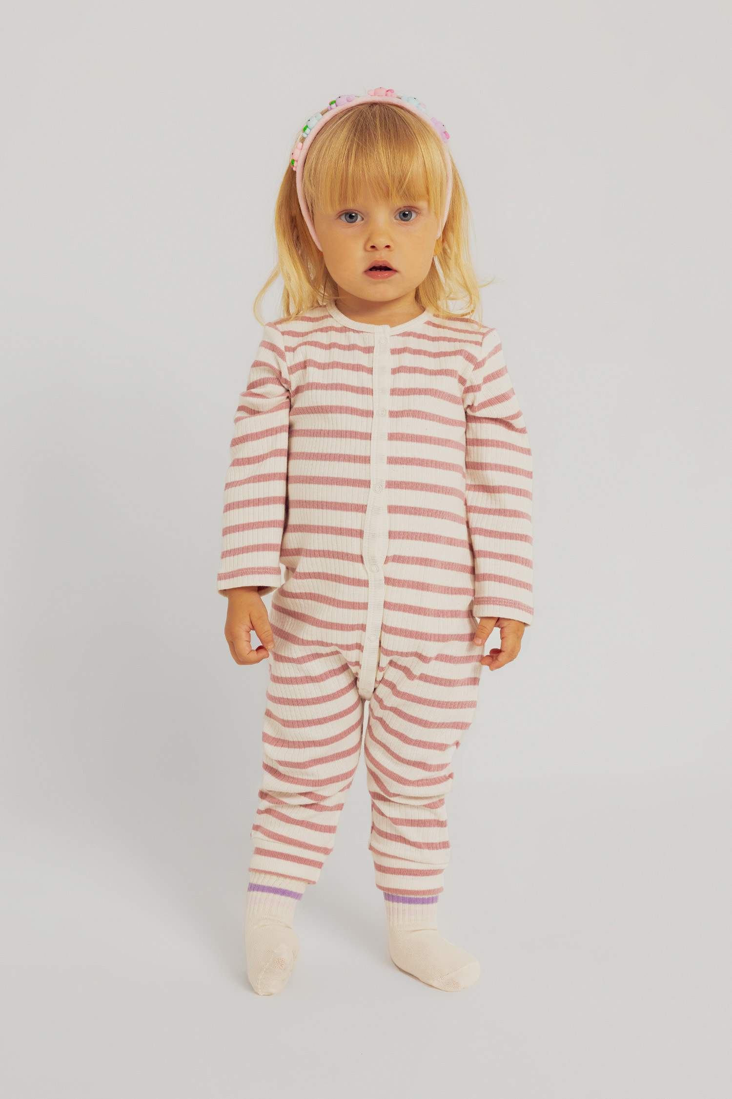 جمبسوت مخطط مضلع بأزرار كبس