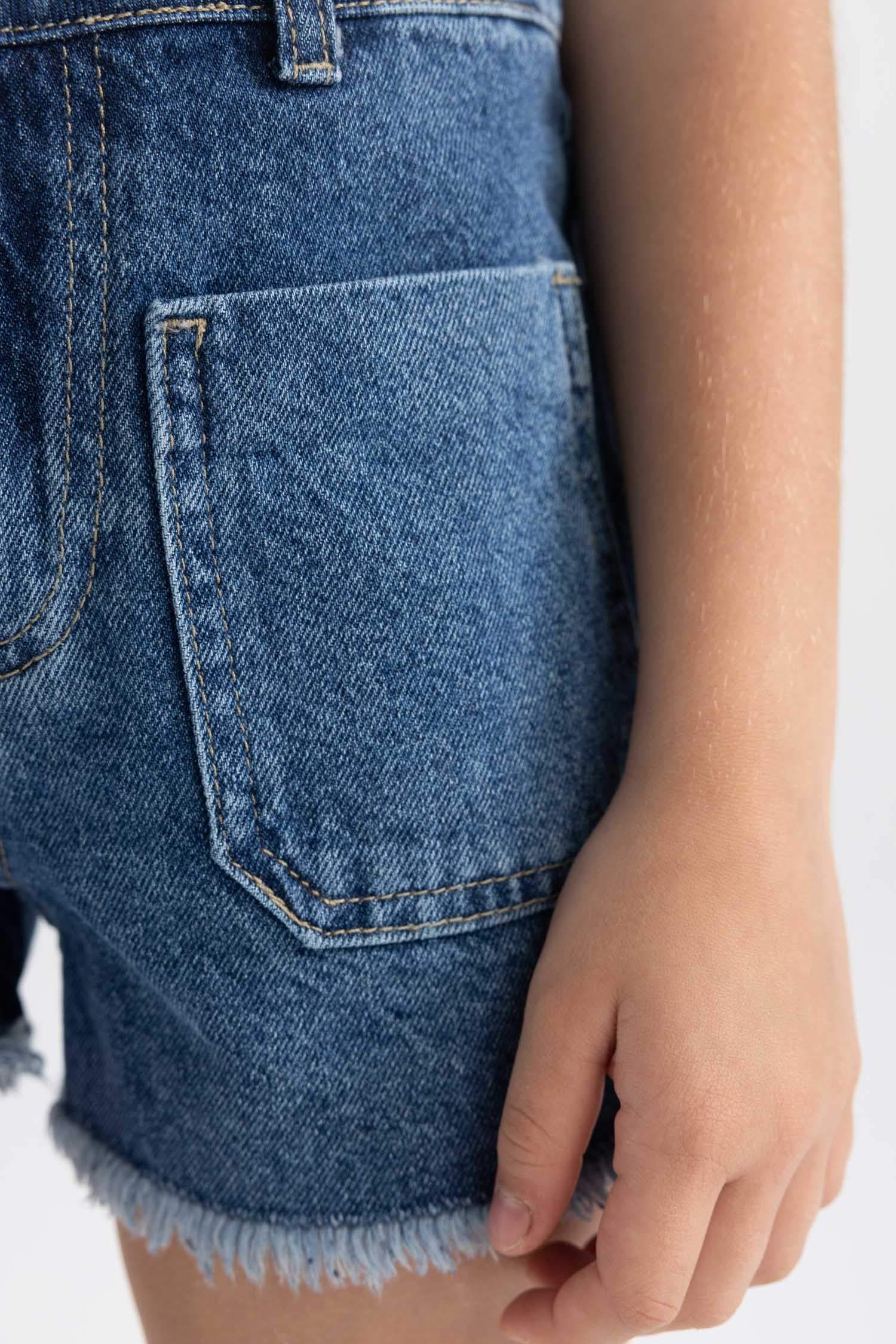 شورت كارجو فيت