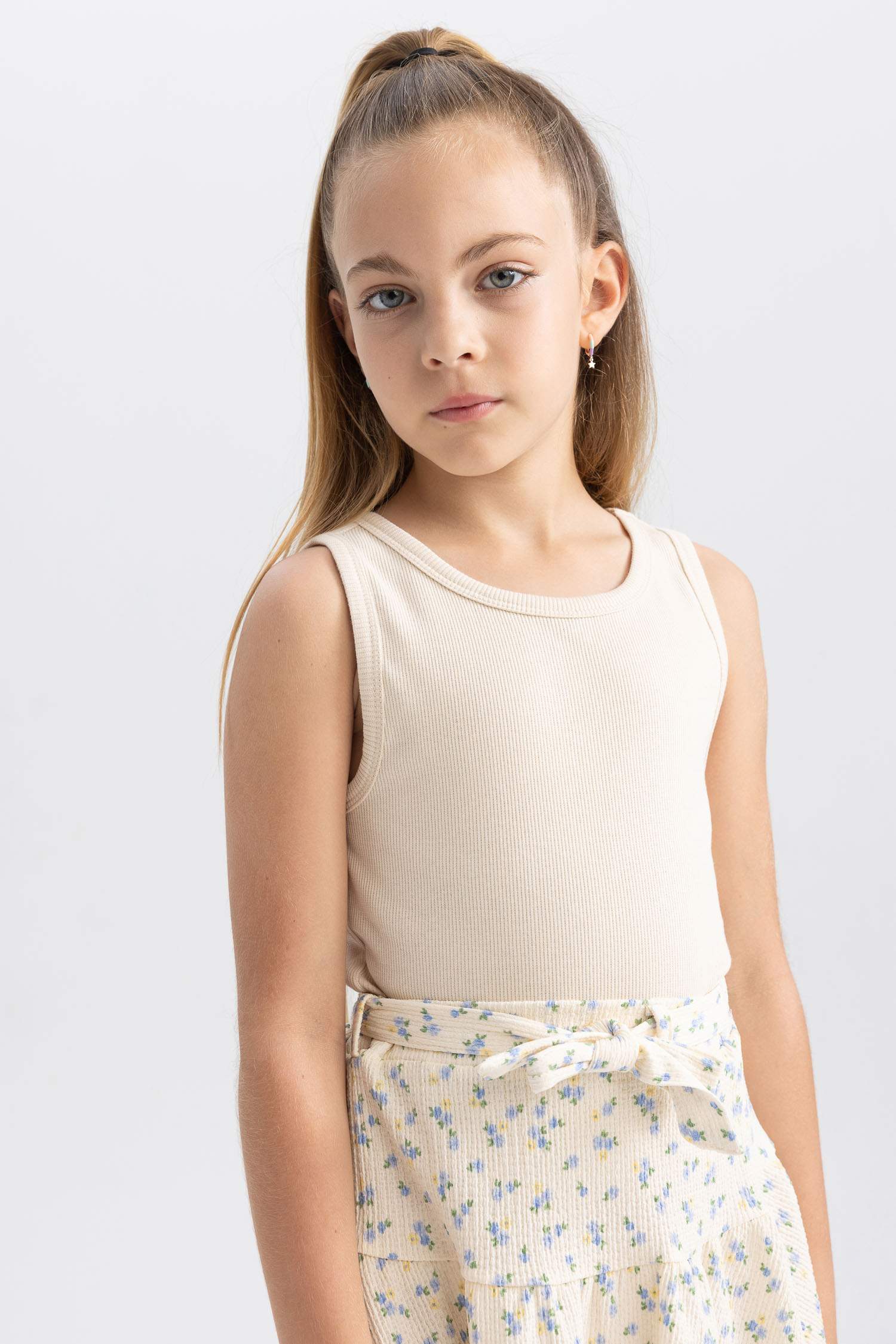 تيشيرت كت بناتي