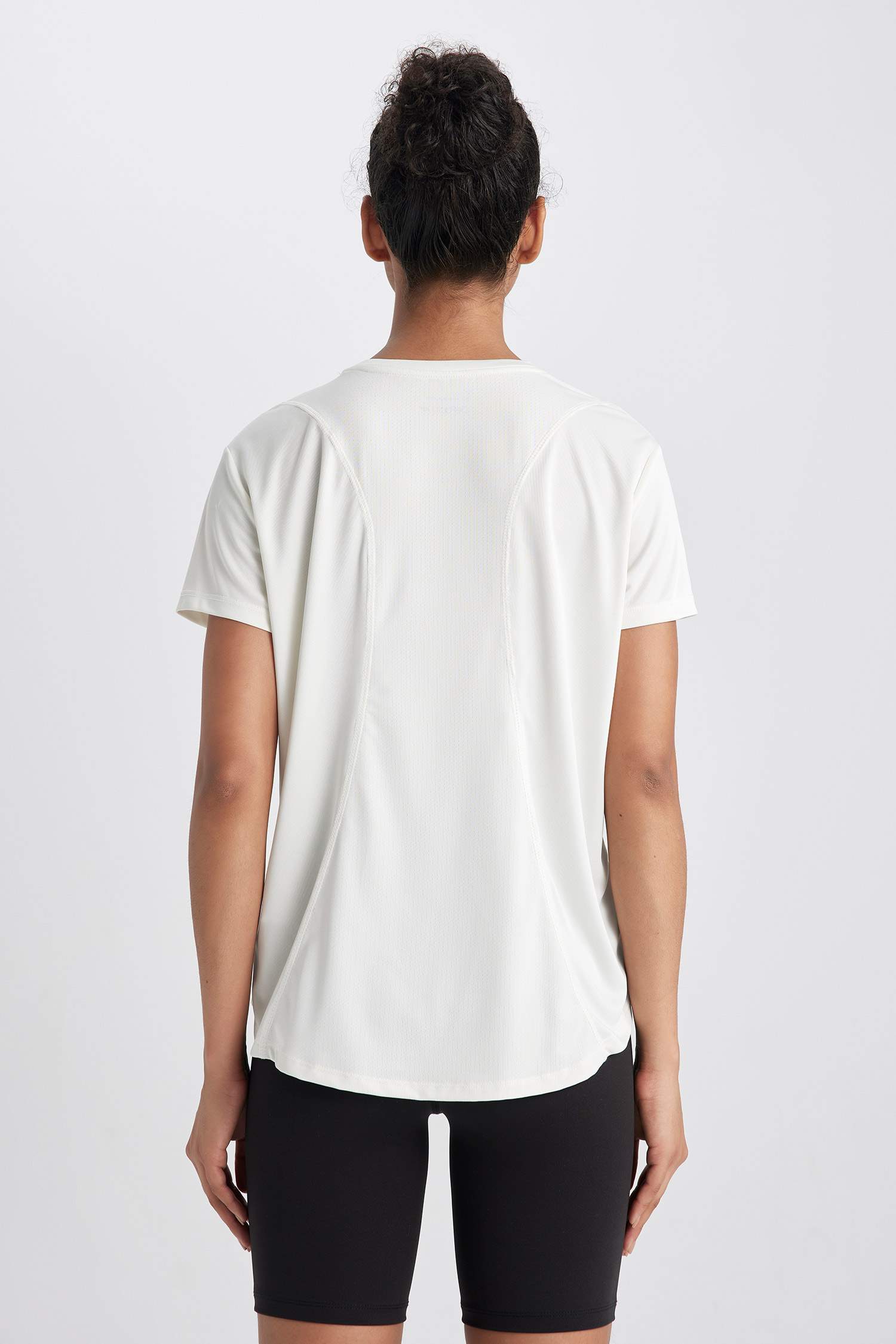 DeFactoFit Comfort Fit Bisiklet Yaka Sporcu Kısa Kollu Tişört