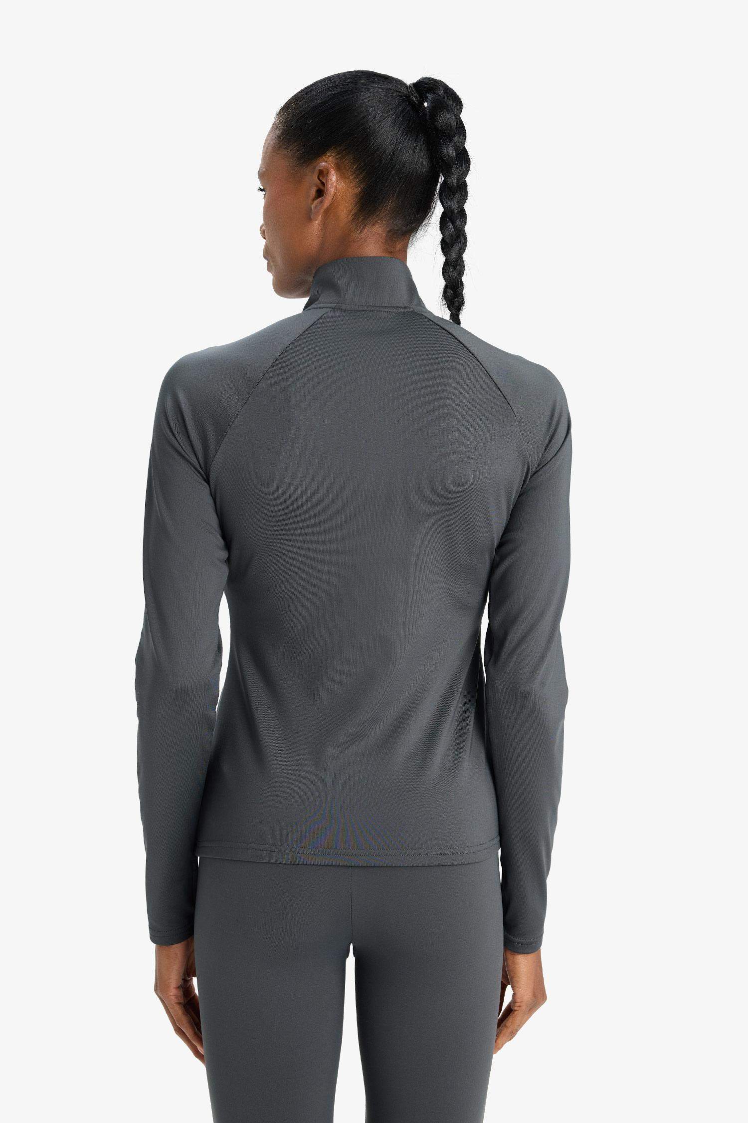 DeFactoFit Standard Fit Zippered Sports T-Shirt