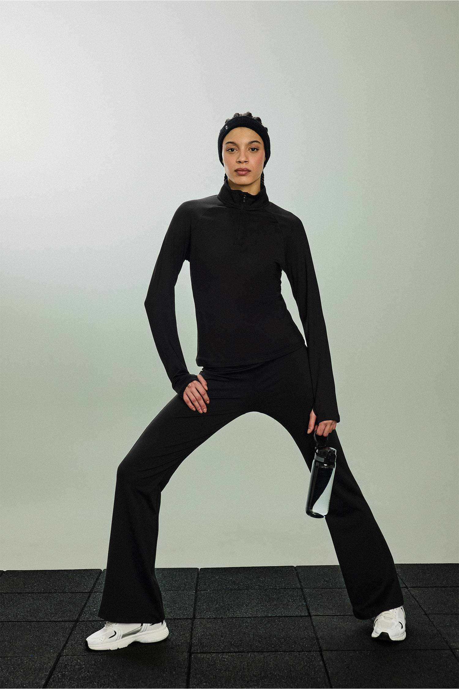 Спортивная футболка с воротником-стойкой Standart Fit