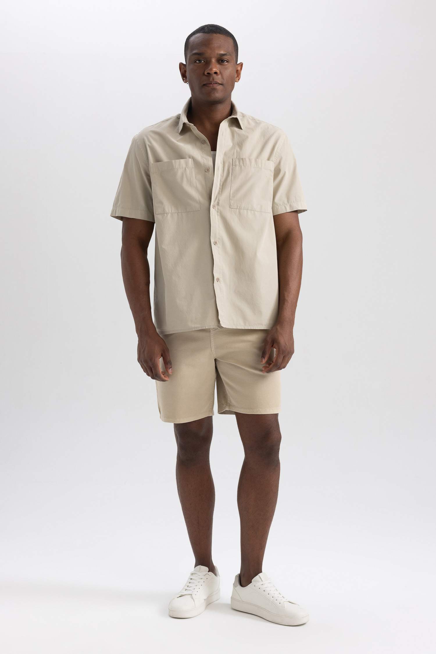 Рубашка свободного кроя из хлопка