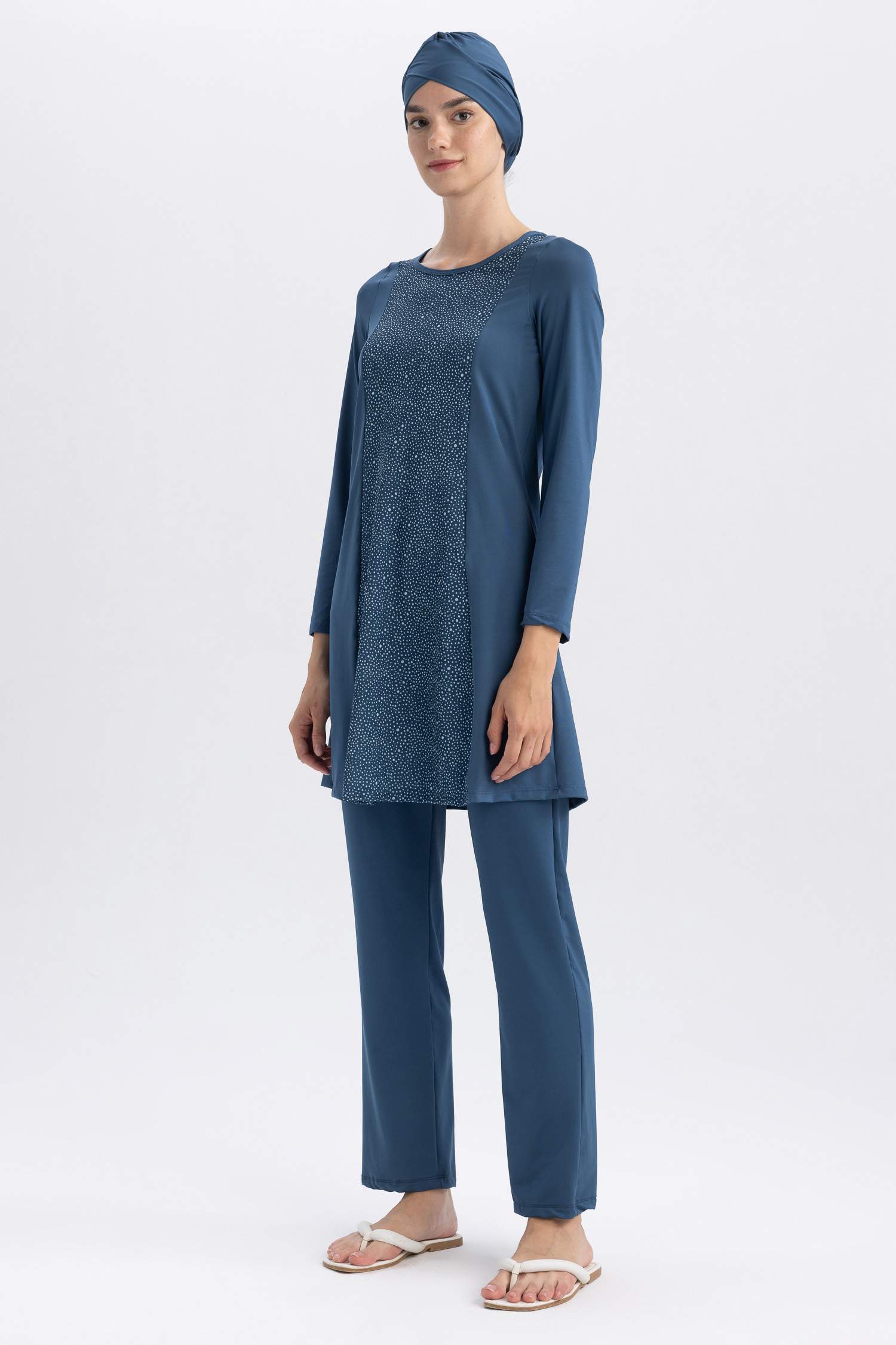 بوركيني بقصة عادية من 3 قطع