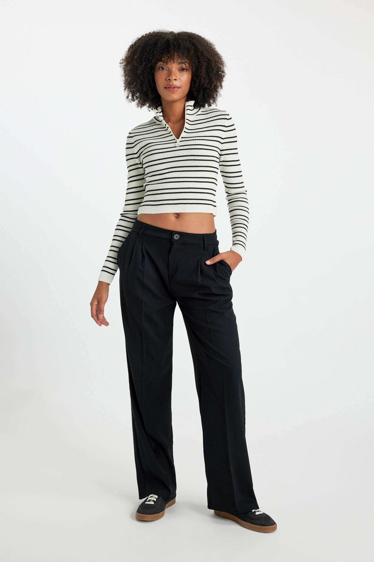 Wide Leg Three Pocket High Waist Standard Trousers