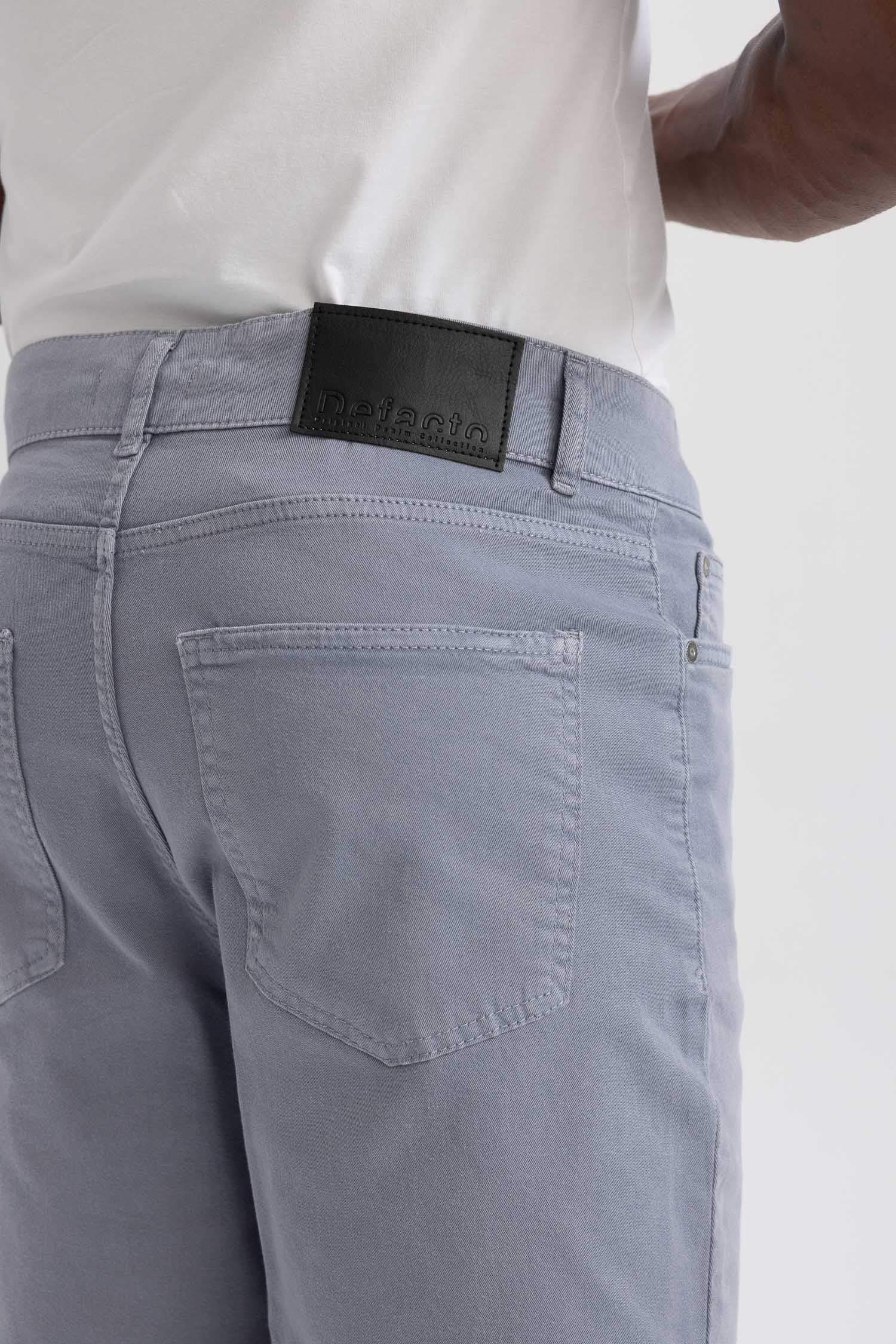 Loose Fit Gabardine Bermuda