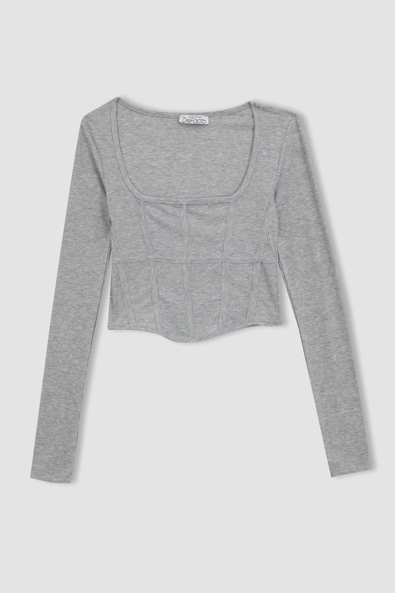 дөңгелек жаға тоқылған Ұзын жеңді футболка