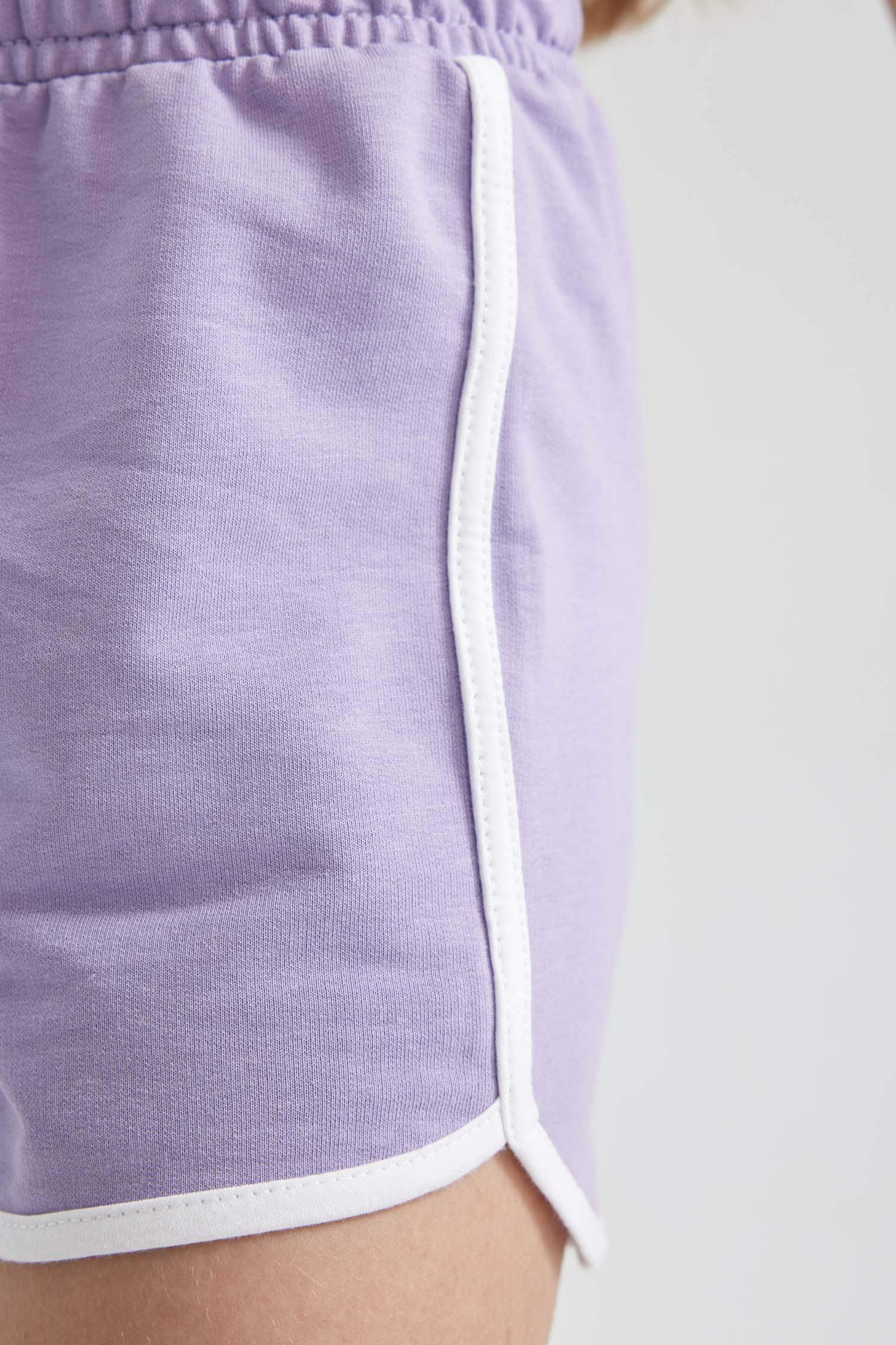 شورت قصة عادية