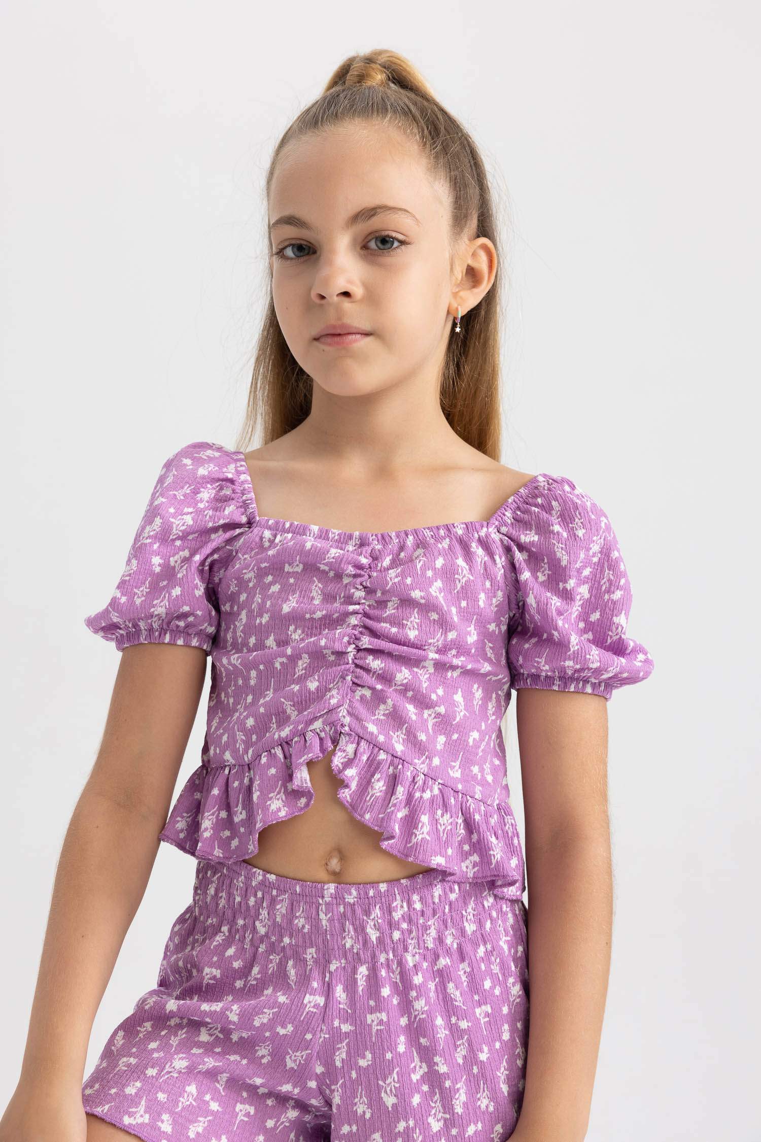 Crop Top Short Sleeve T-Shirt