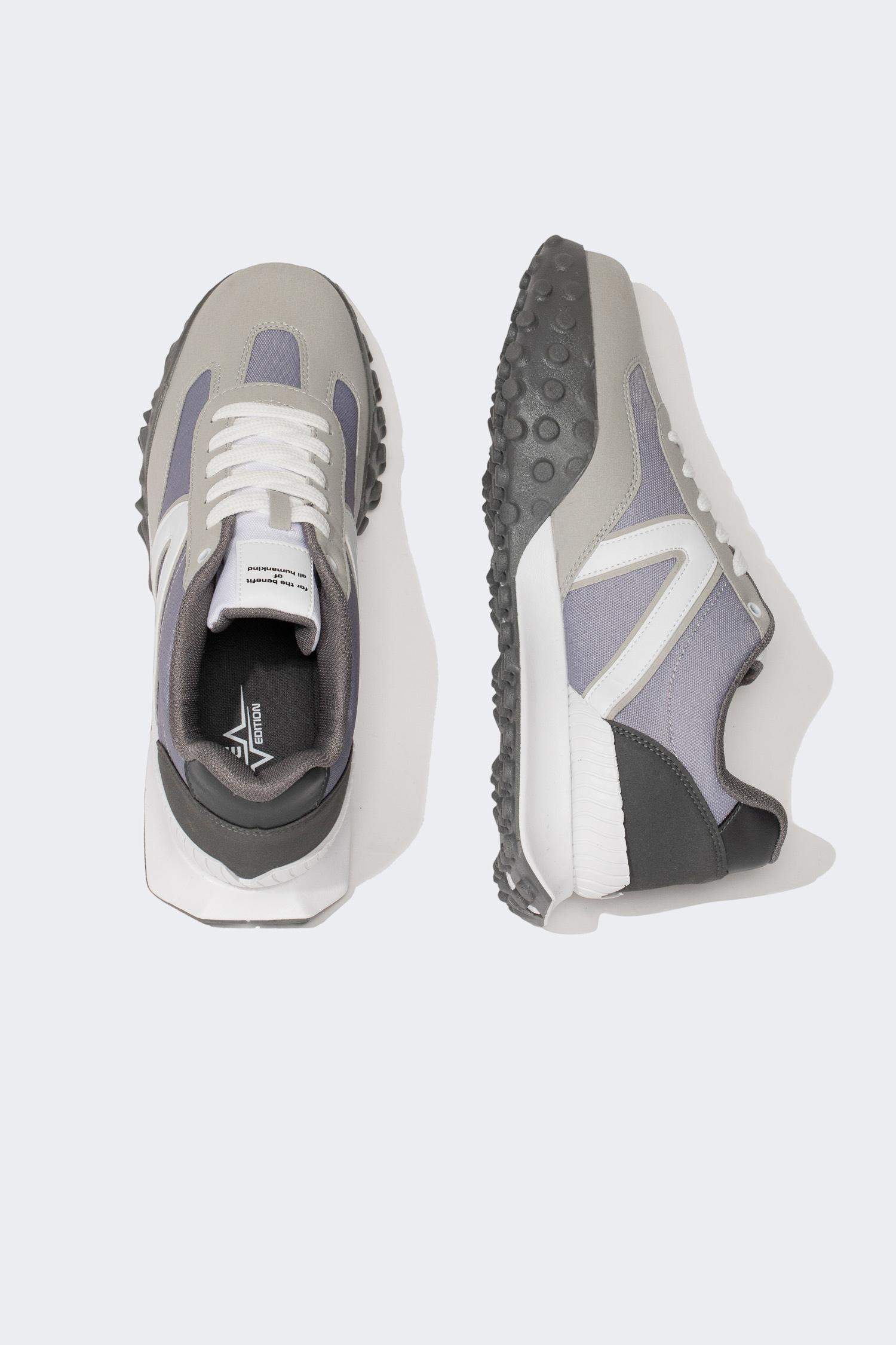 سنيكرز رجالي جلد صناعي برباط بكعب مسنن