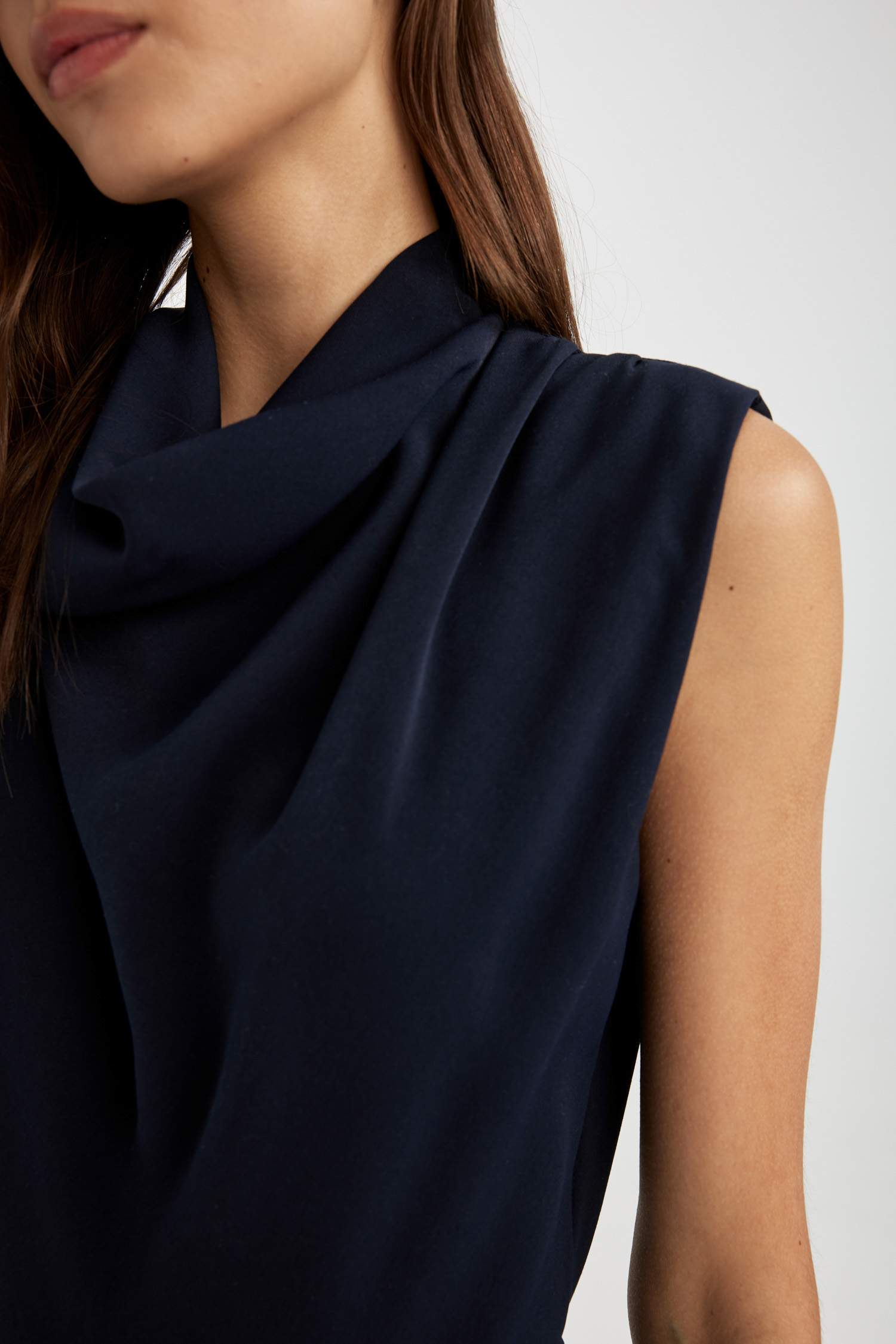 Scoop Neck Crepe Sleeveless Jumpsuit