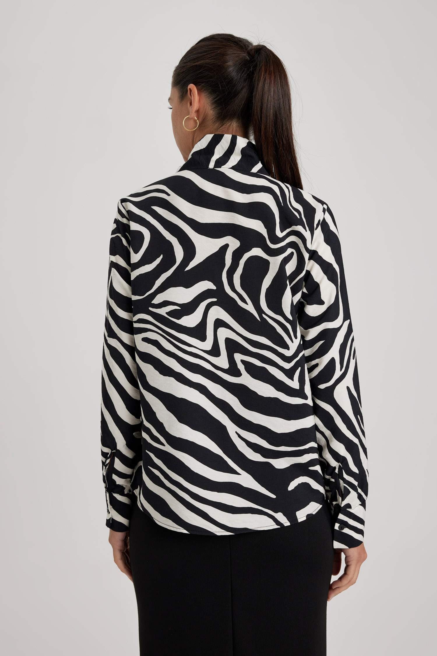 بلوزة كم طويل قصة عادية