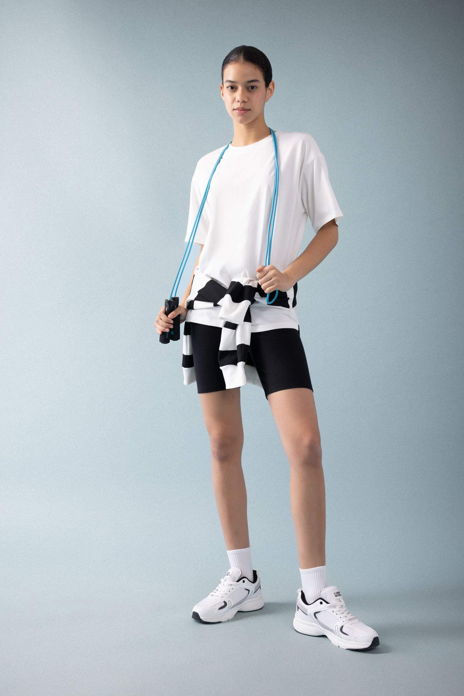 дөңгелек жаға Қысқа жеңді футболка