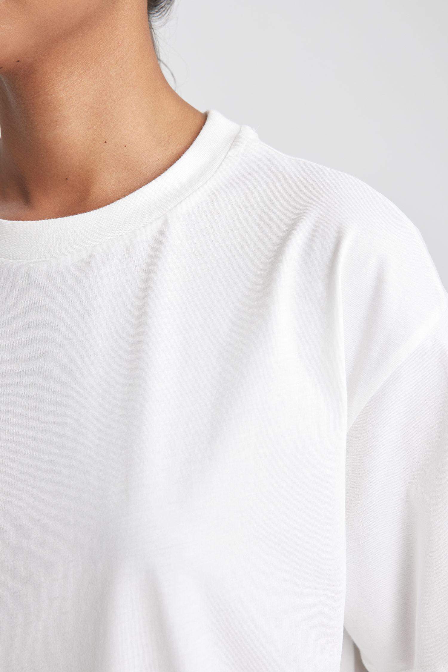 дөңгелек жаға Қысқа жеңді футболка