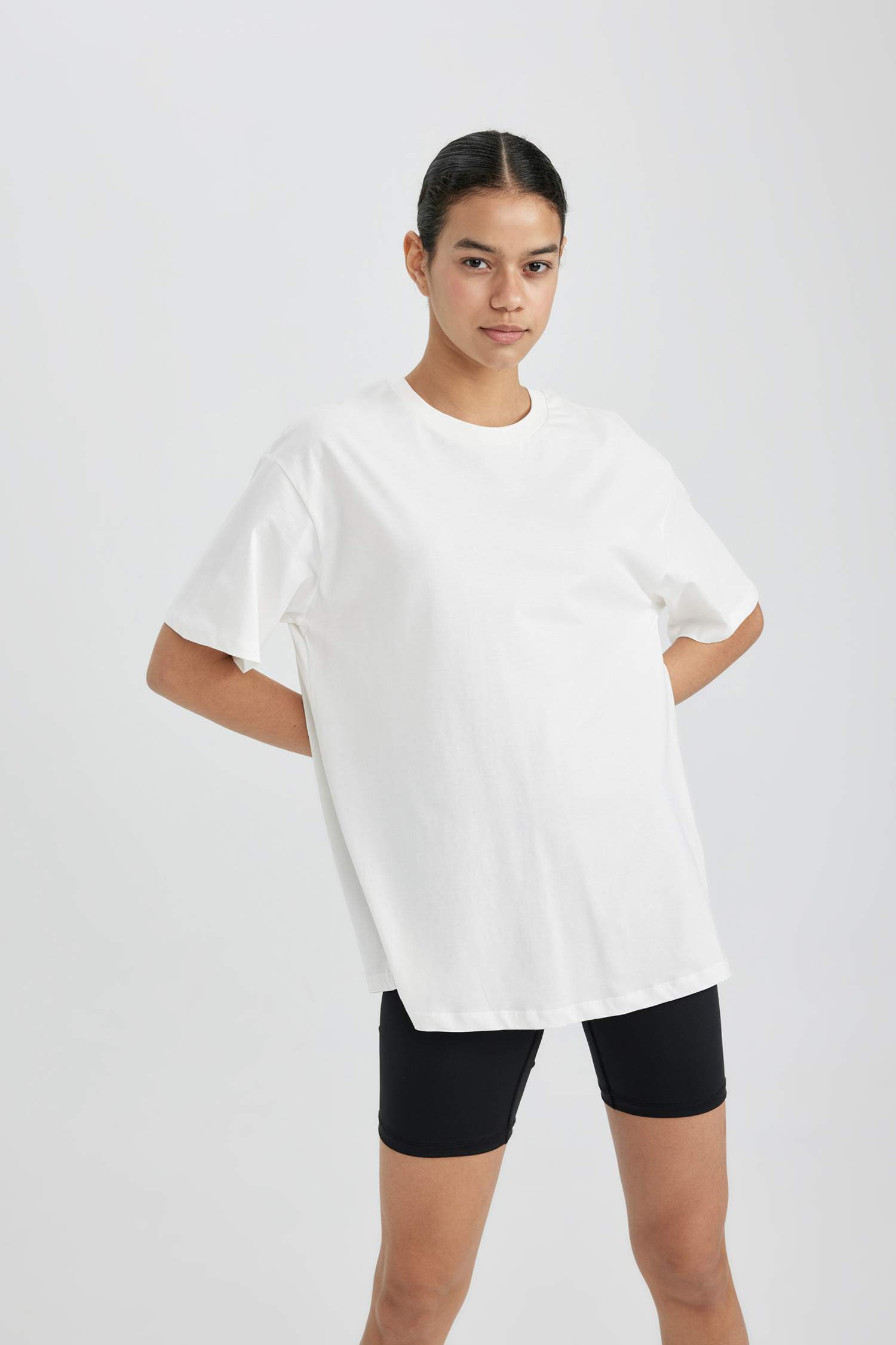 DeFactoFit Oversize Fit Crew Neck Sports T-Shirt