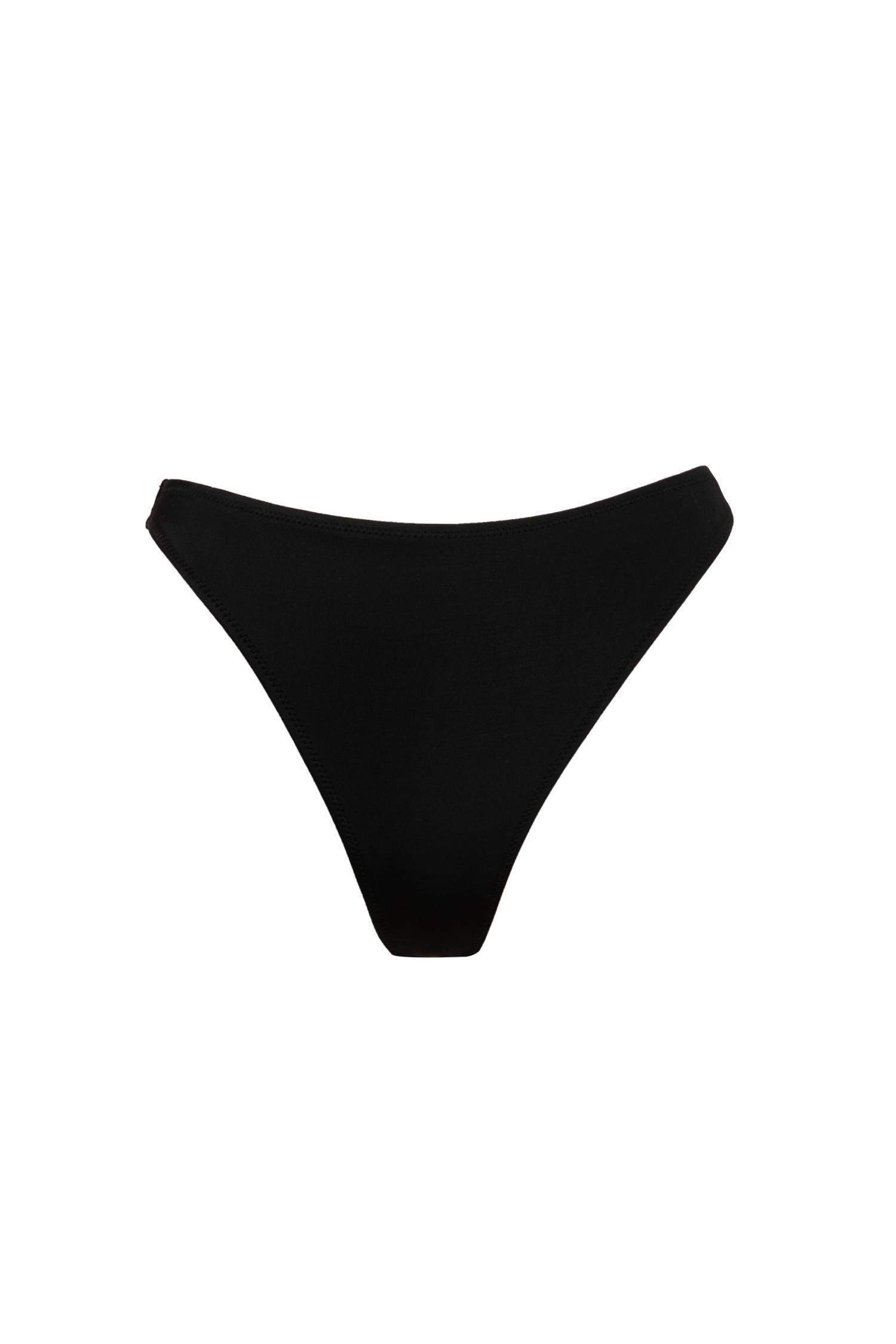 كلوت بكيني قصة عادية من Fall In Love