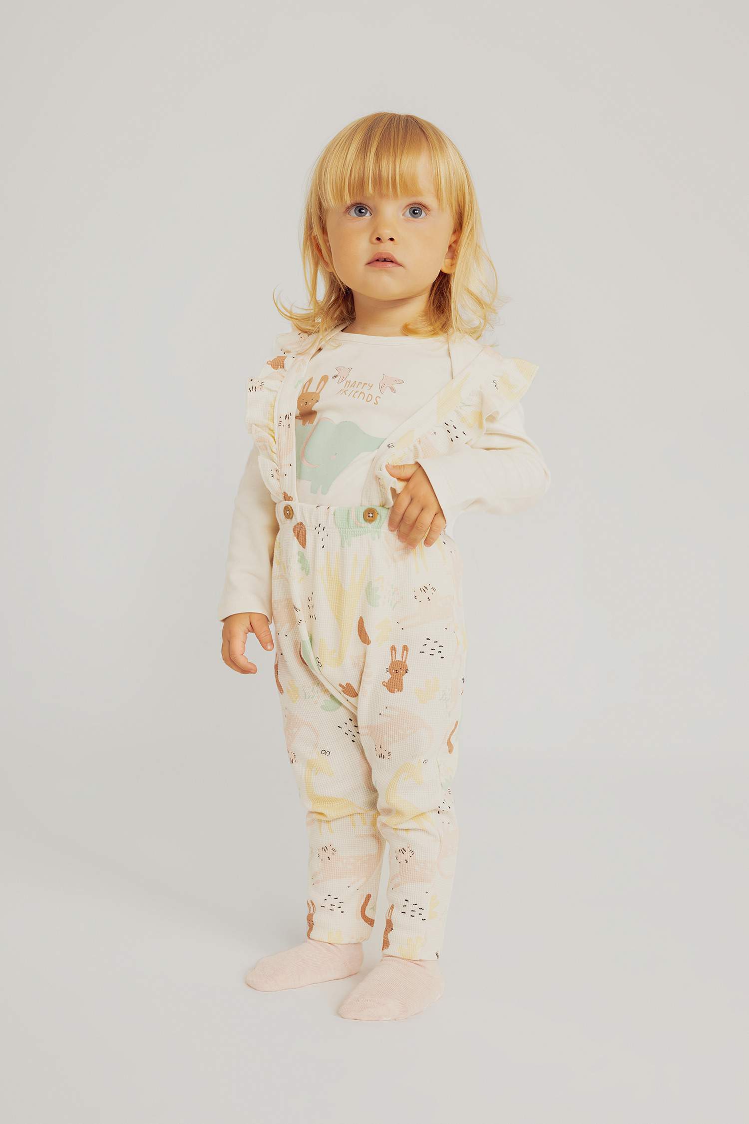 طقم بناتي جمبسوت مطبوع وتيشيرت كم طويل - قطعتين