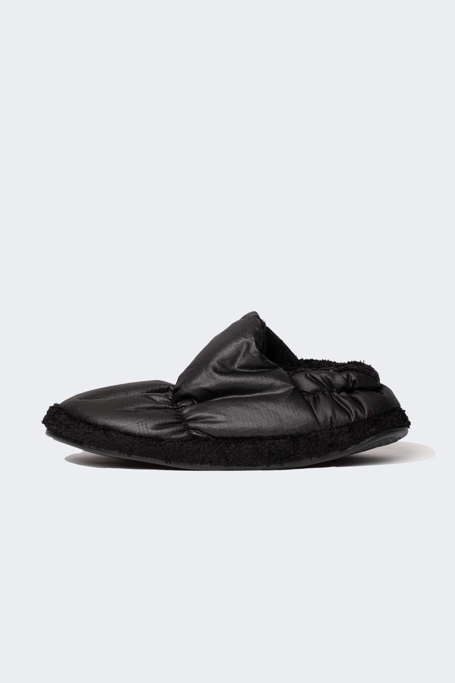 Man Flat Sole Slipper