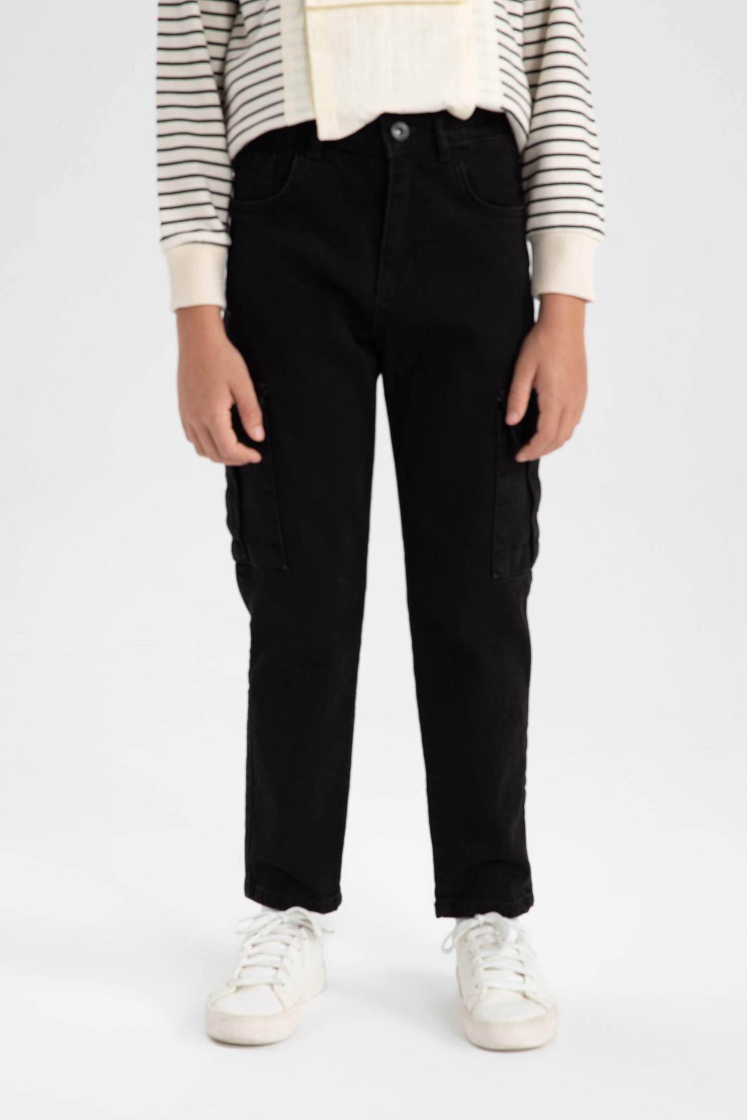 بنطلون جينز كارجو بجيب