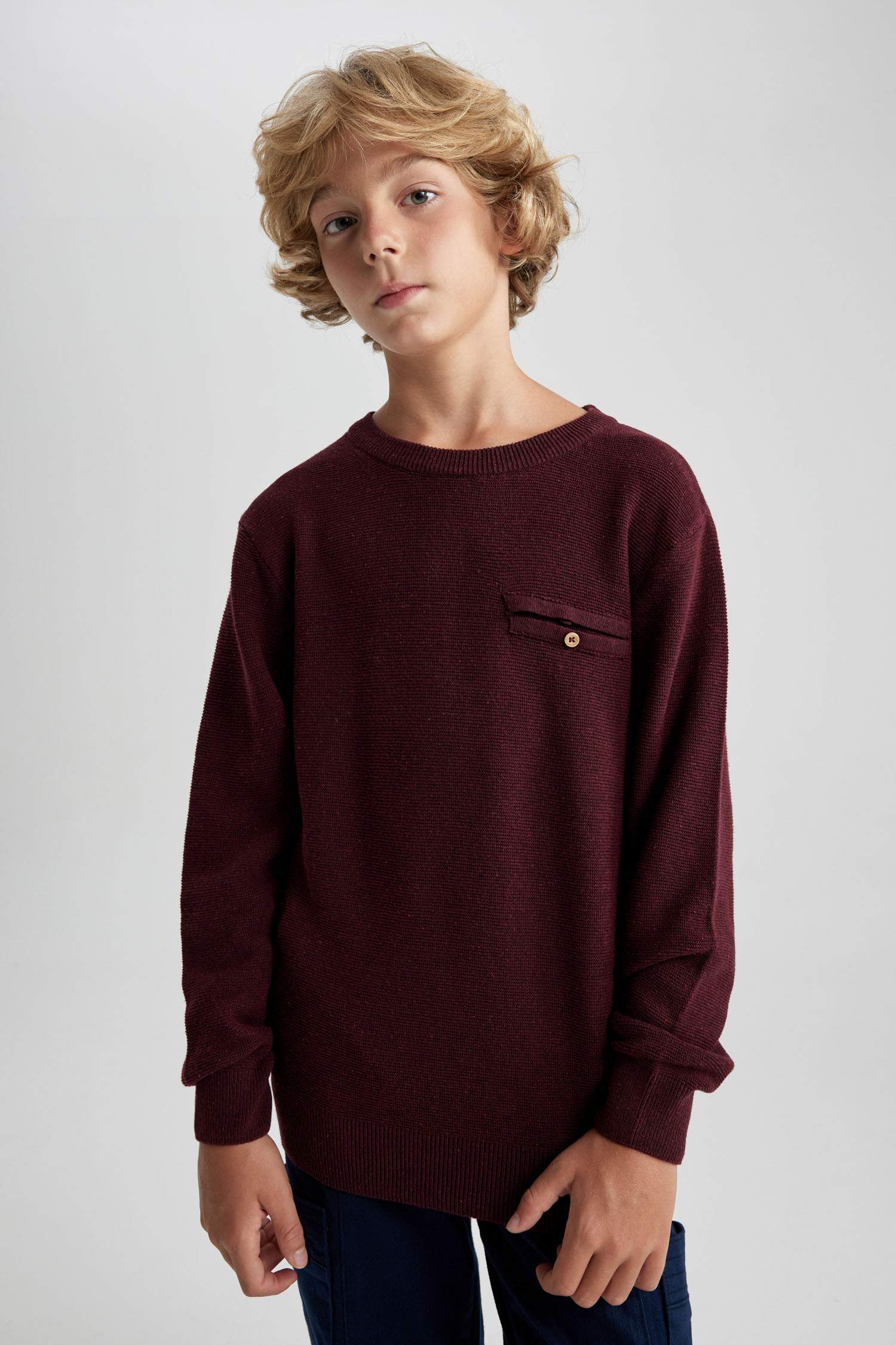 Пуловер стандартного крою з круглим вирізом трикотажний для хлопчиків