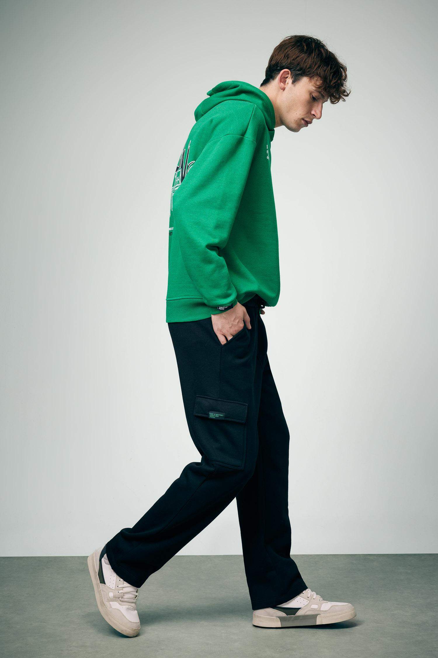 Regular Fit Wide Leg With Cargo Pocket Trousers