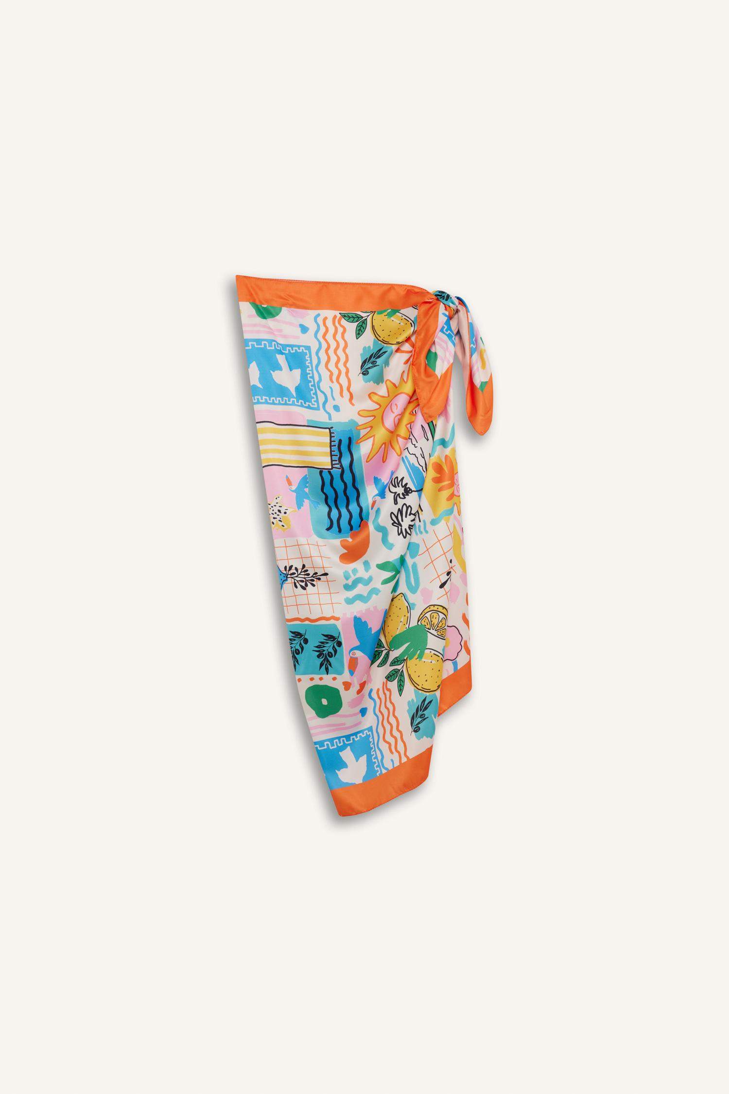 Regular Fit Desenli Saten Plaj Eteği-Fall in Love 