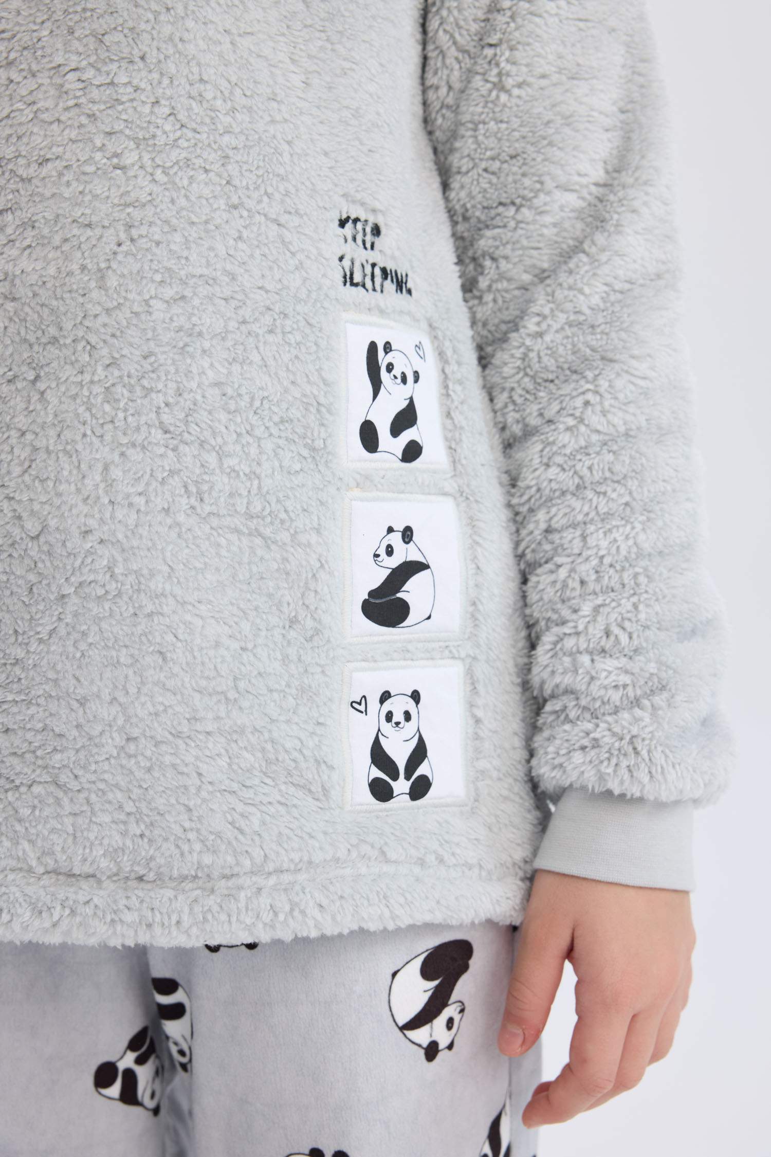 Girl Printed Top Bottom 2 Piece Plush Pajama Set