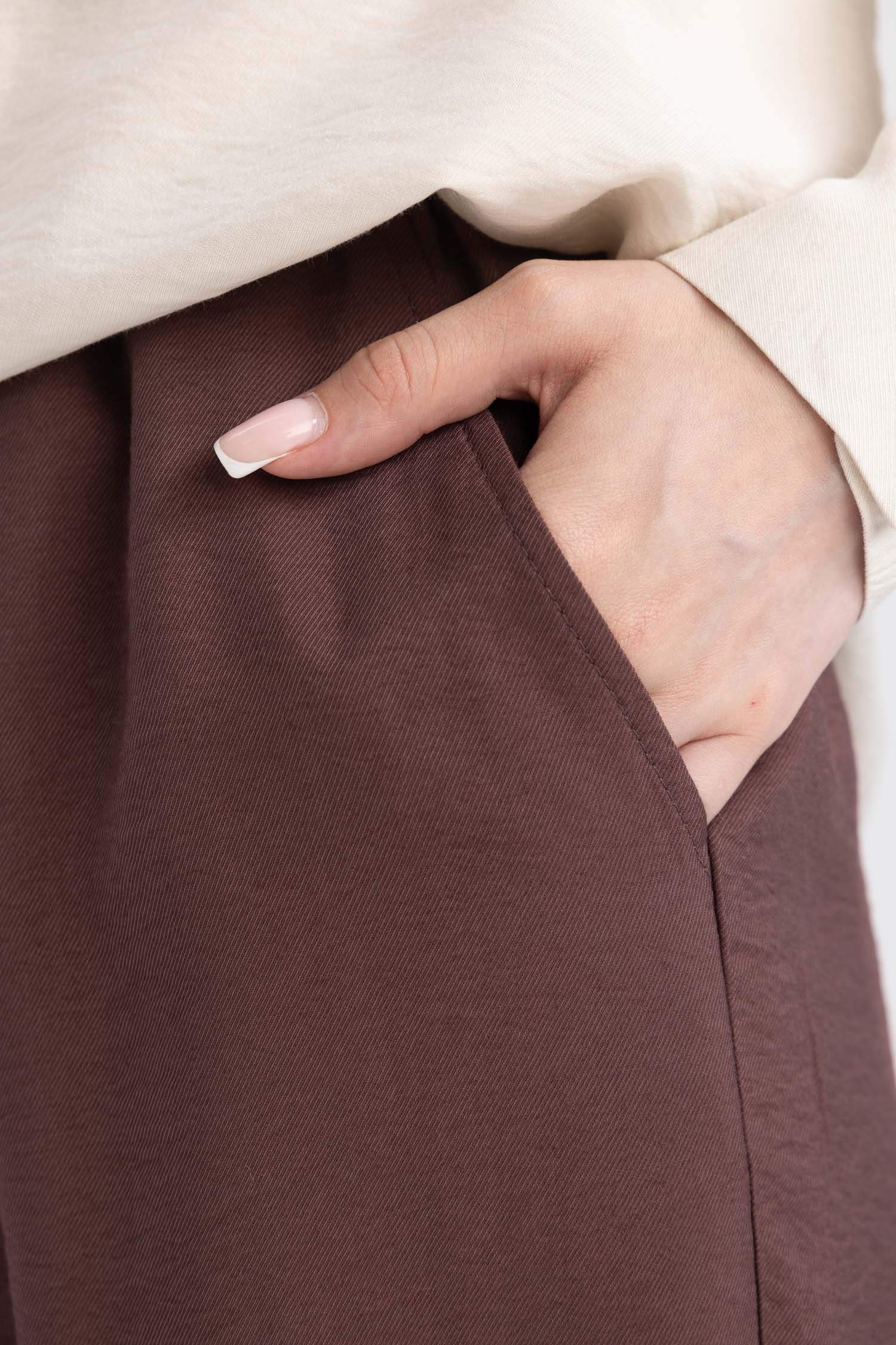 بنطلون قصة مريحة