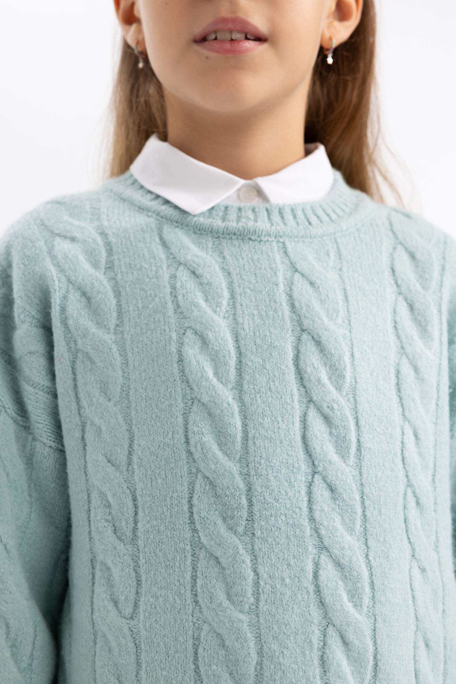 Kız Çocuk Bisiklet Yaka Saç Örgülü Triko Kazak