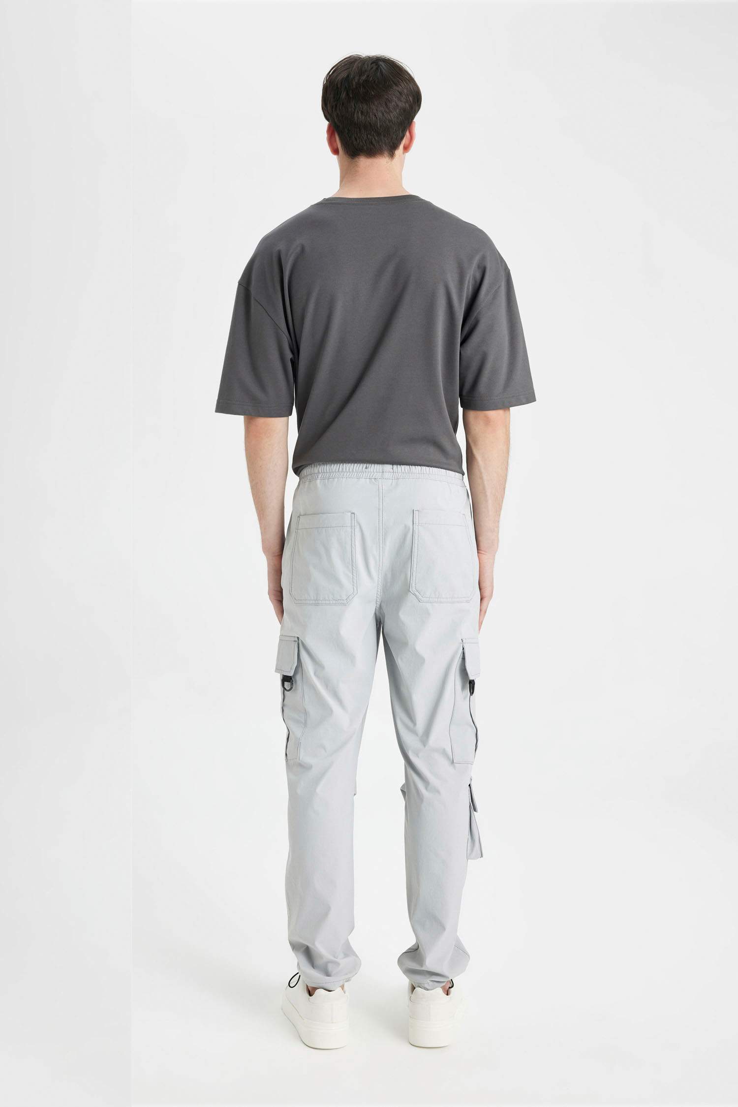 Relax Fit With Cargo Pocket Trousers